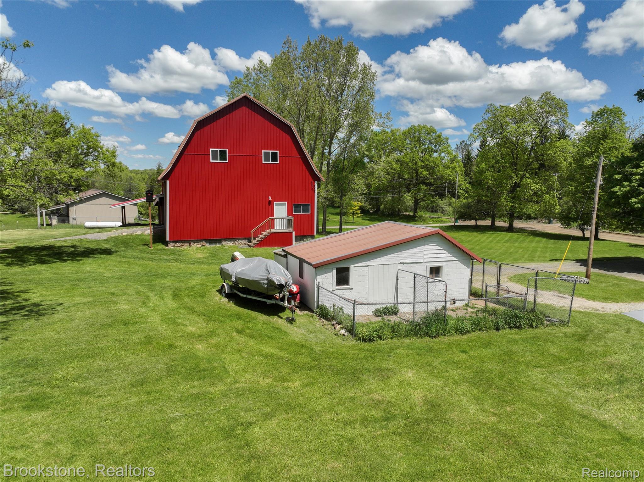 2220 S Hadley Road