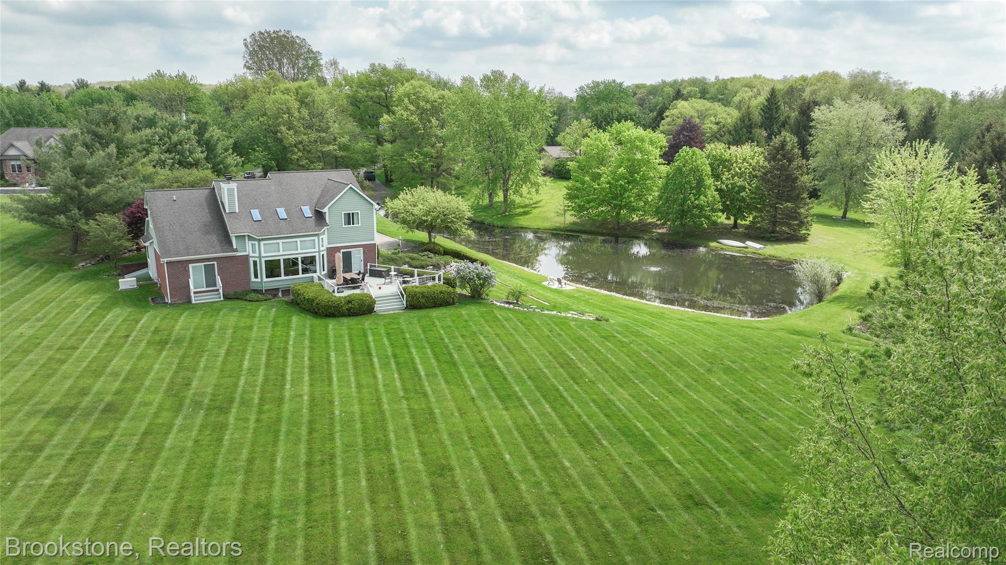 7859 BROOK LANE