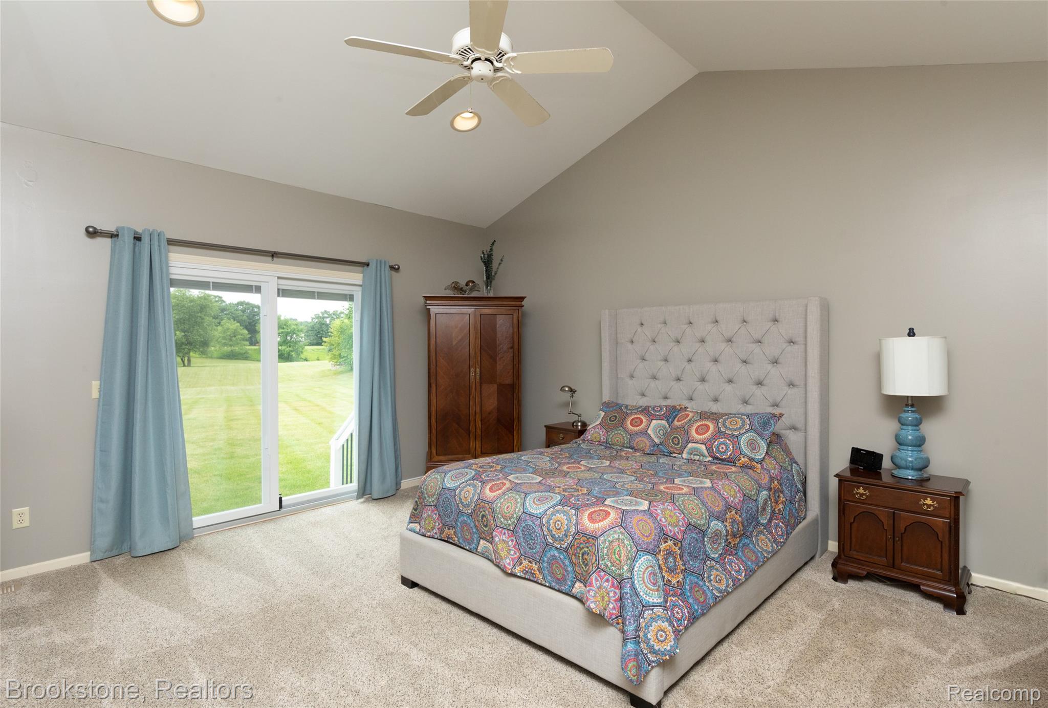 7859 BROOK LANE