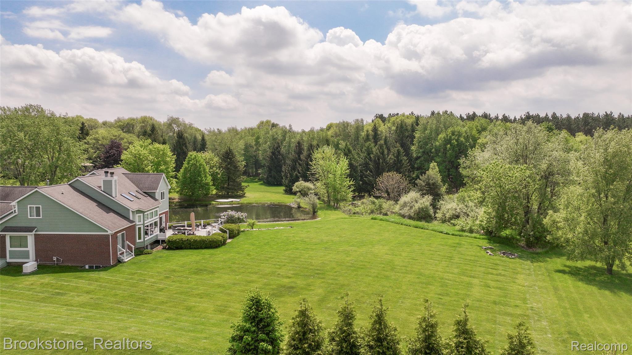 7859 BROOK LANE