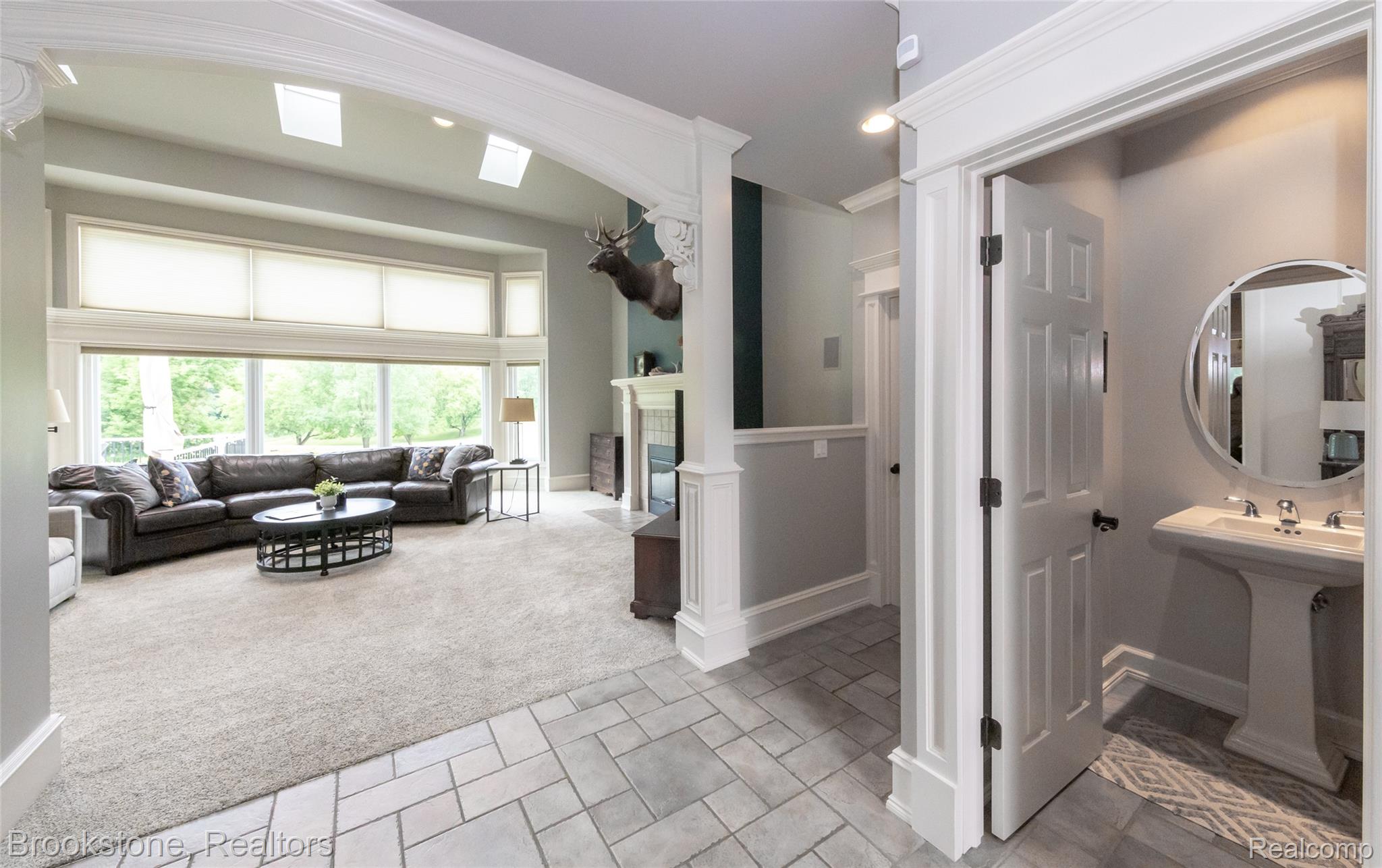 7859 BROOK LANE