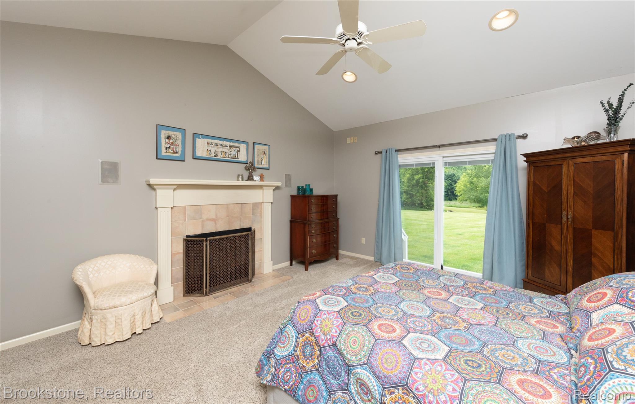 7859 BROOK LANE