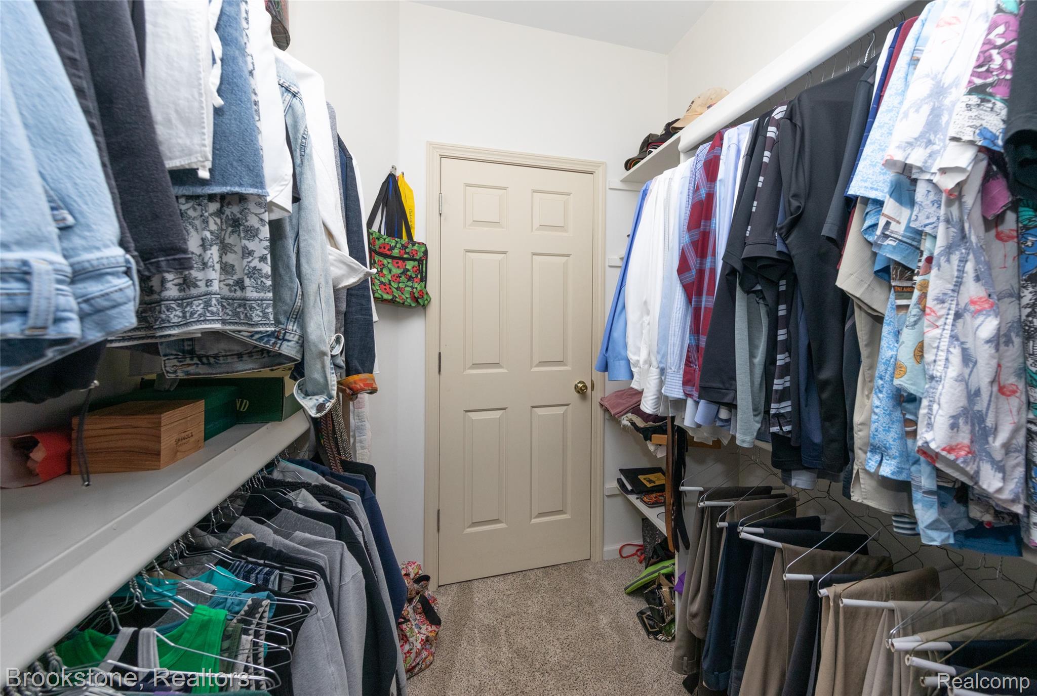 7859 BROOK LANE