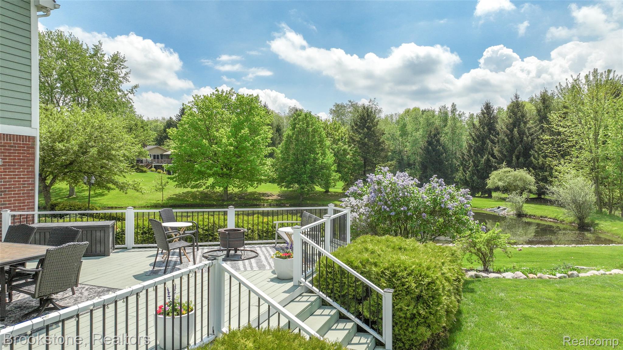 7859 BROOK LANE