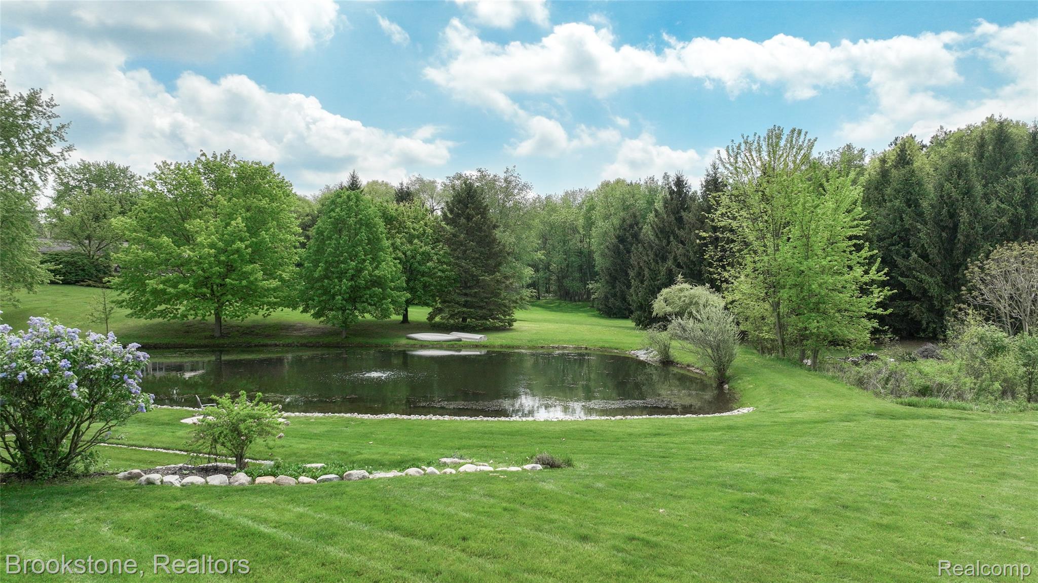 7859 BROOK LANE