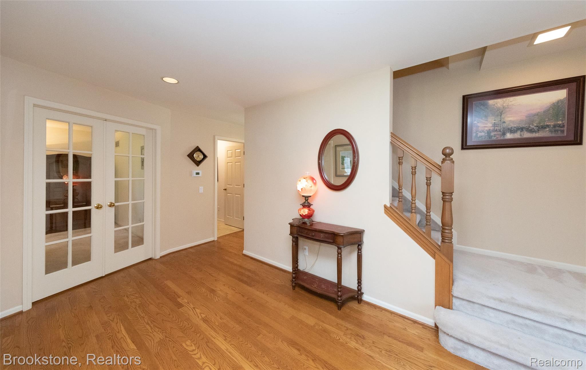 6871 Berry Pointe Drive