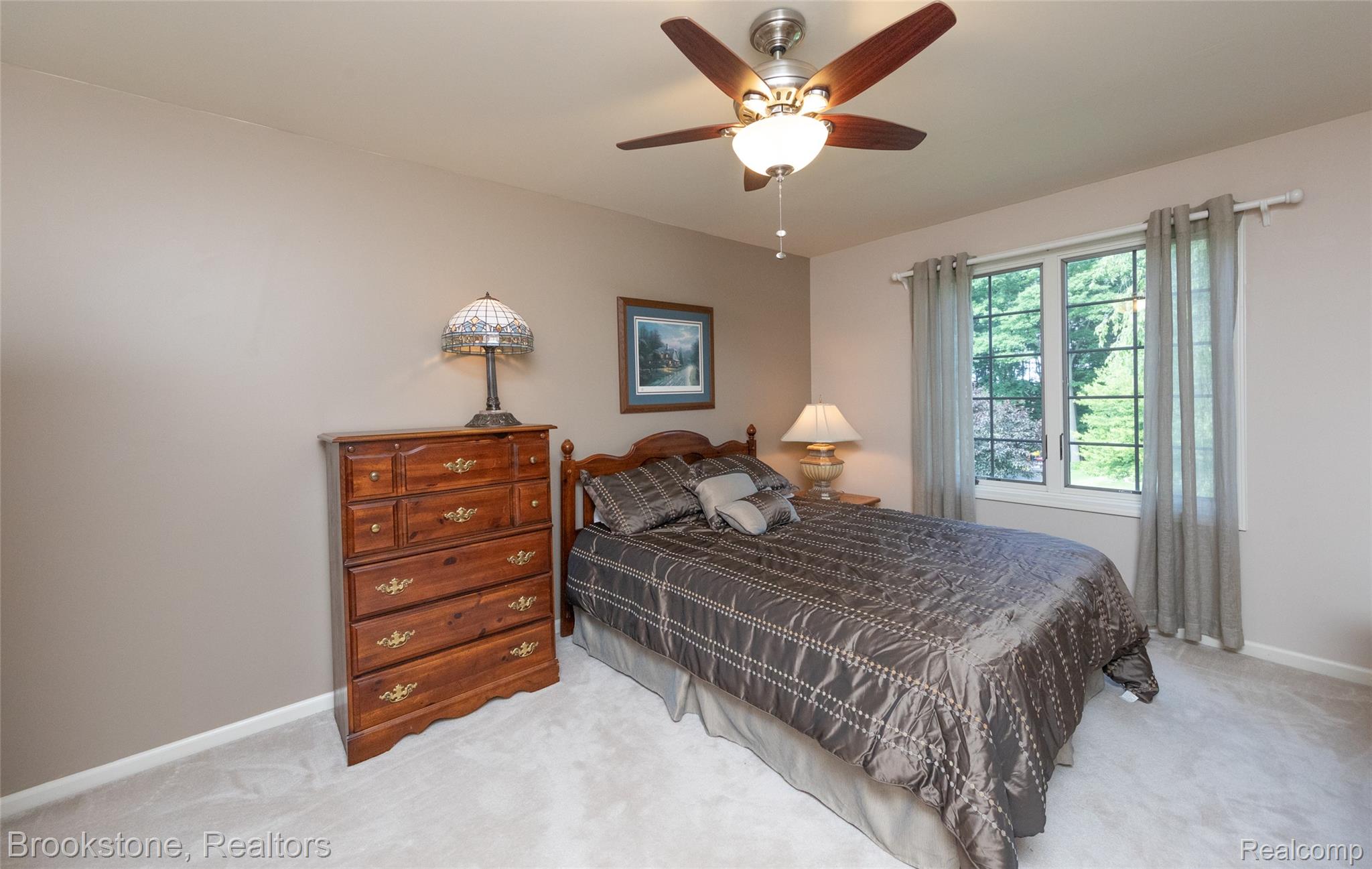 6871 Berry Pointe Drive