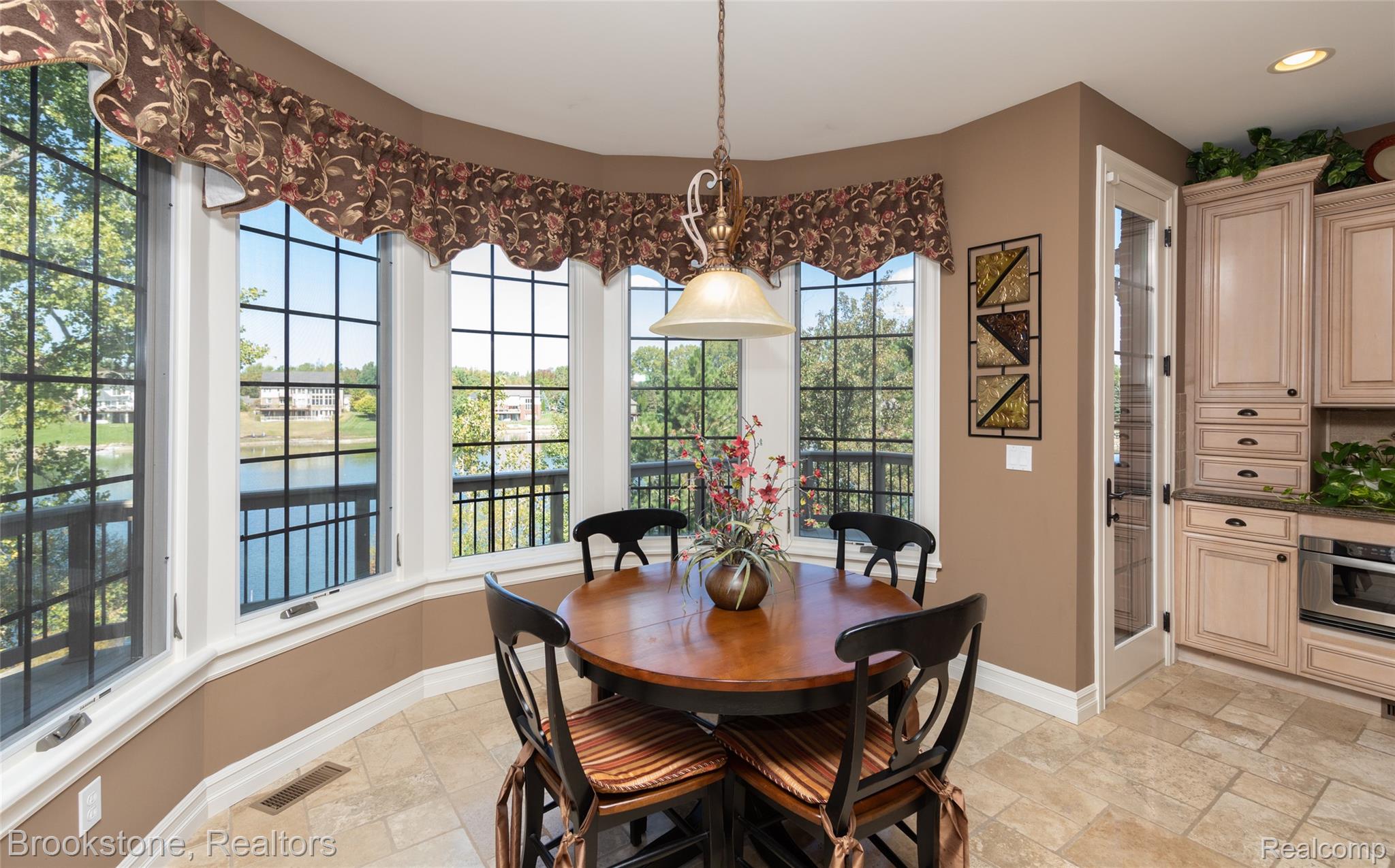 4628 COASTAL PKWY