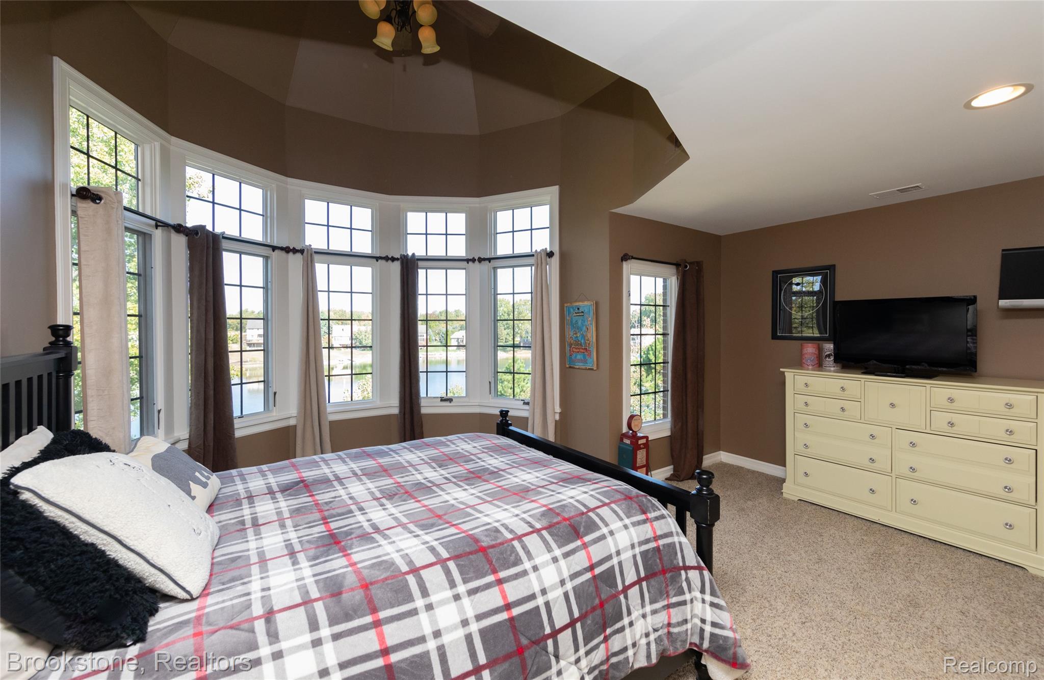 4628 COASTAL PKWY