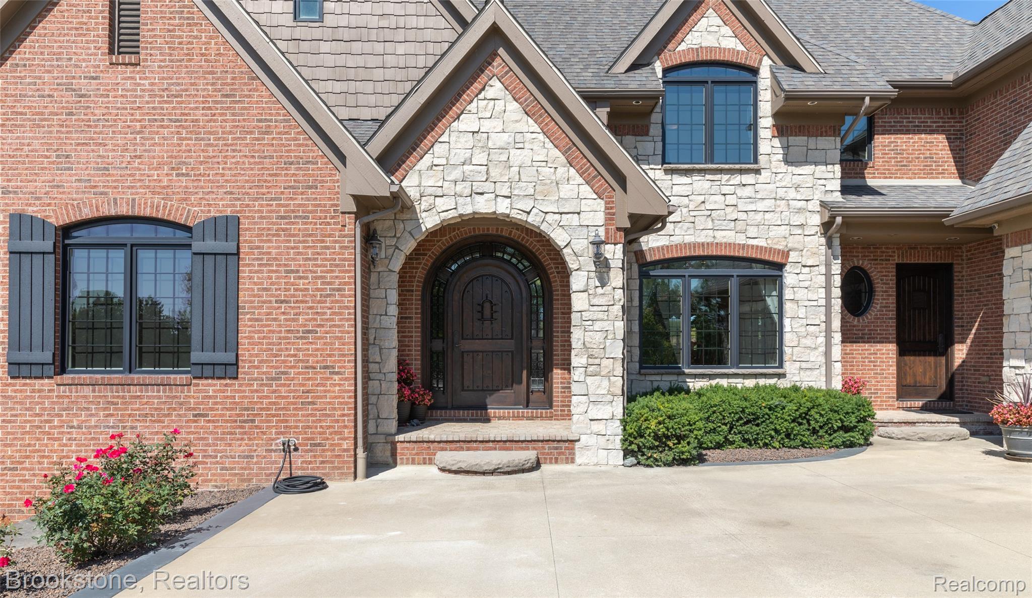 4628 COASTAL PKWY