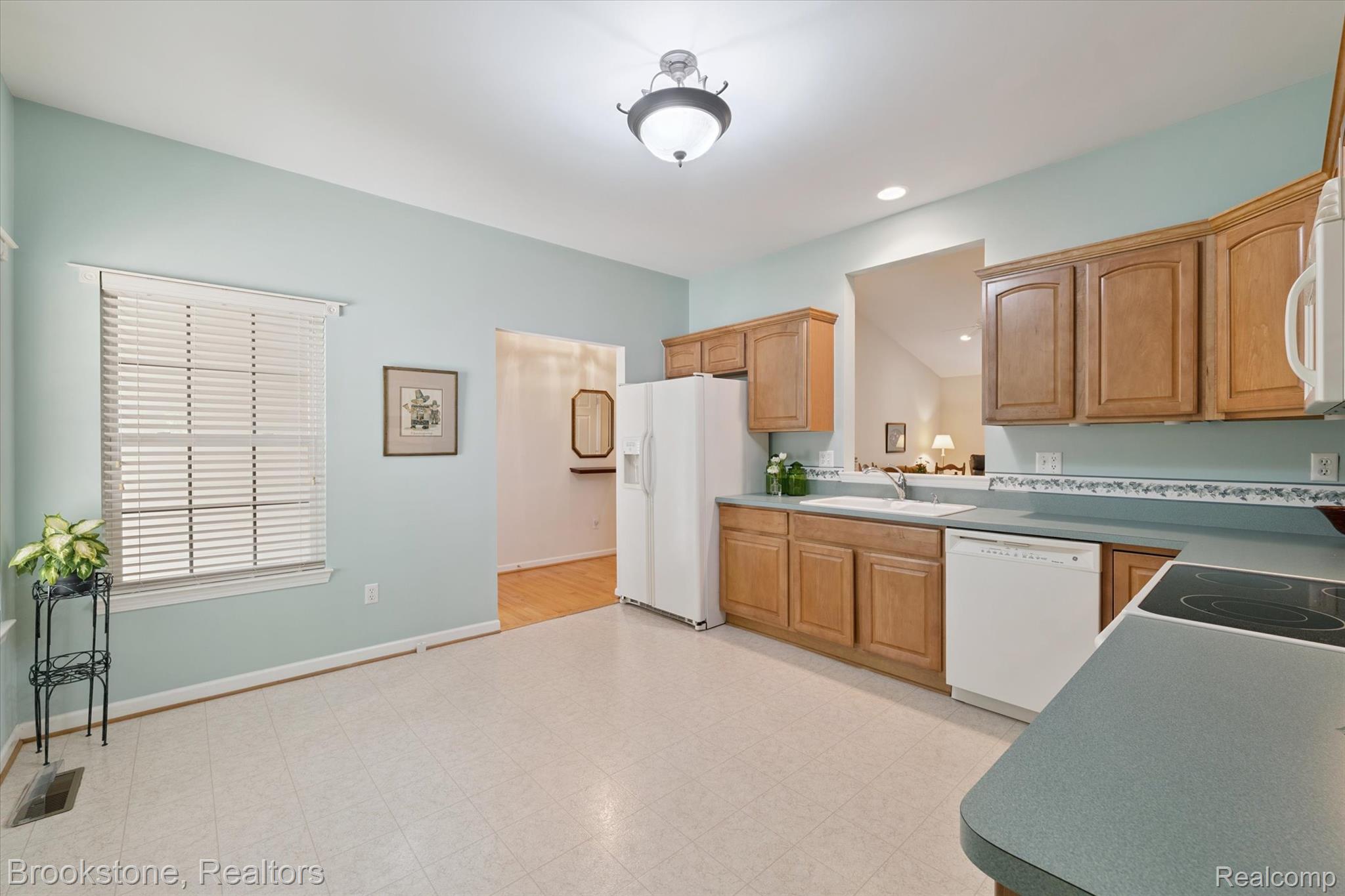 3567 Grove Lane