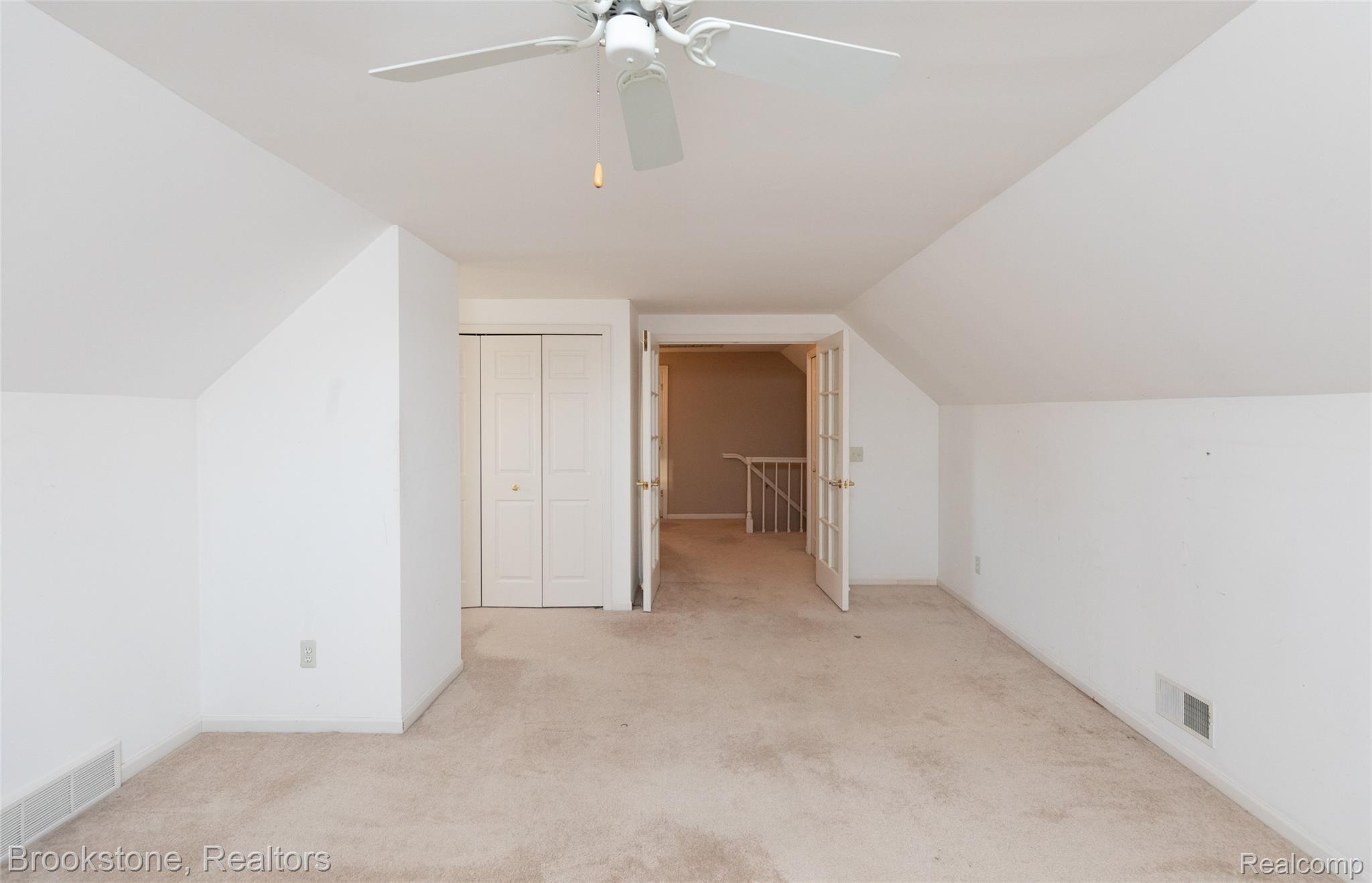 2734 LENOX