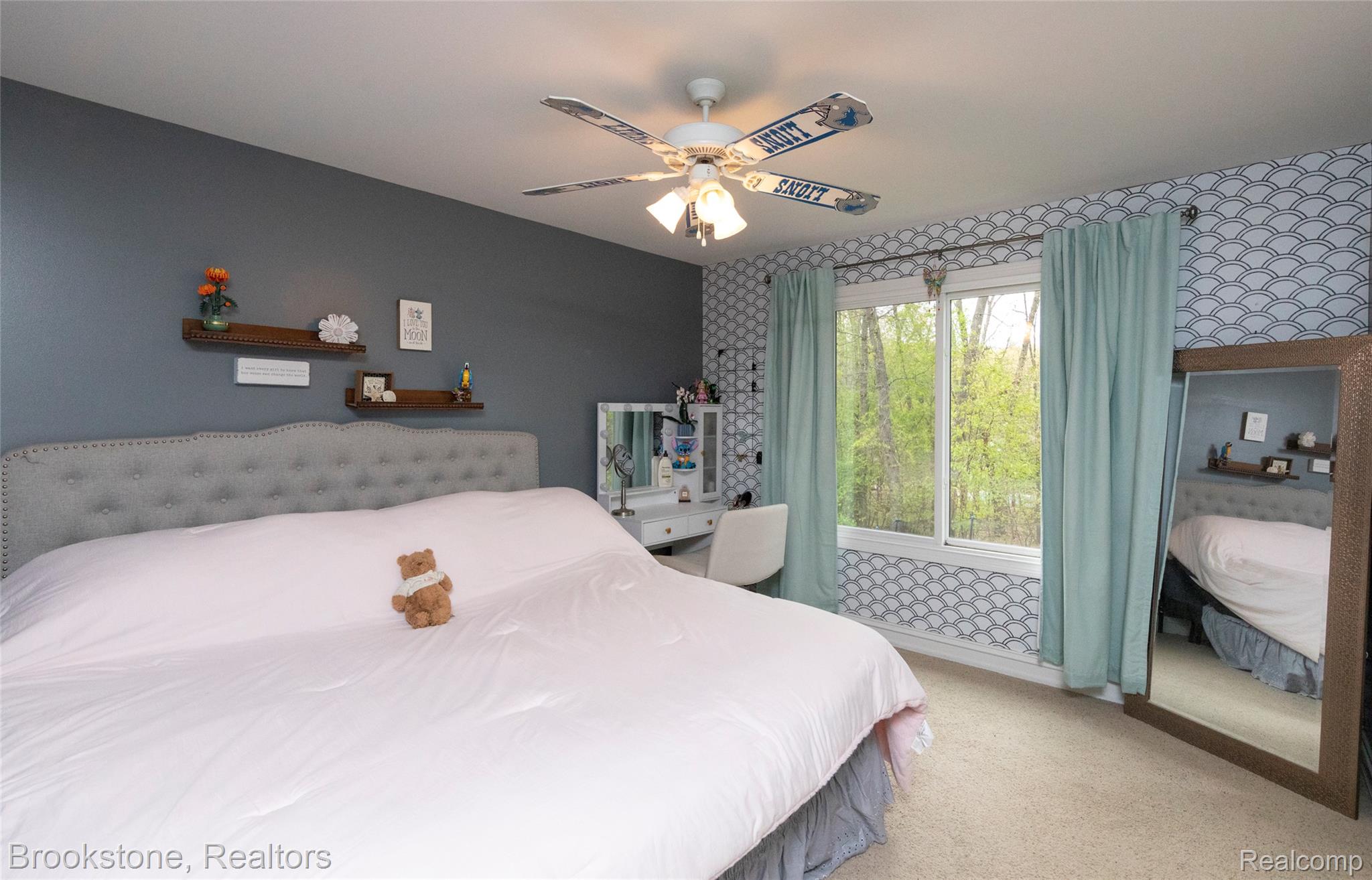 2157 CANTERWOOD