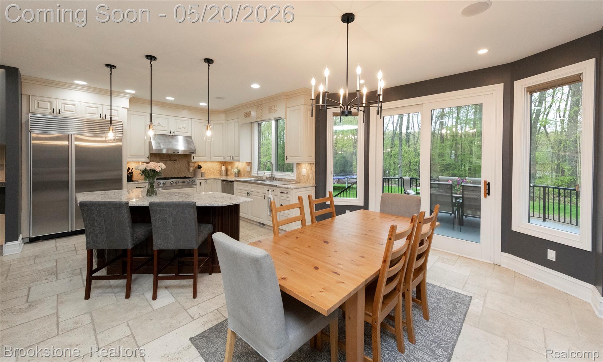 2157 CANTERWOOD