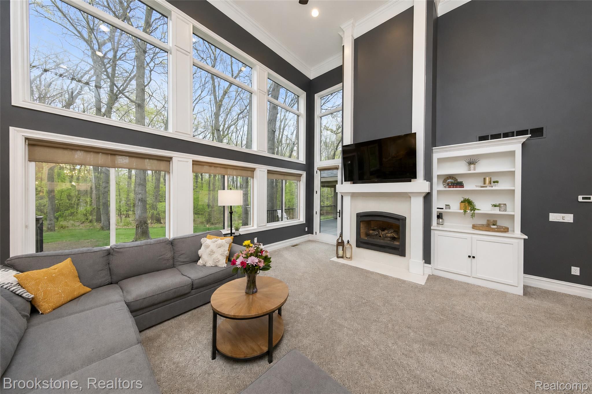2157 CANTERWOOD