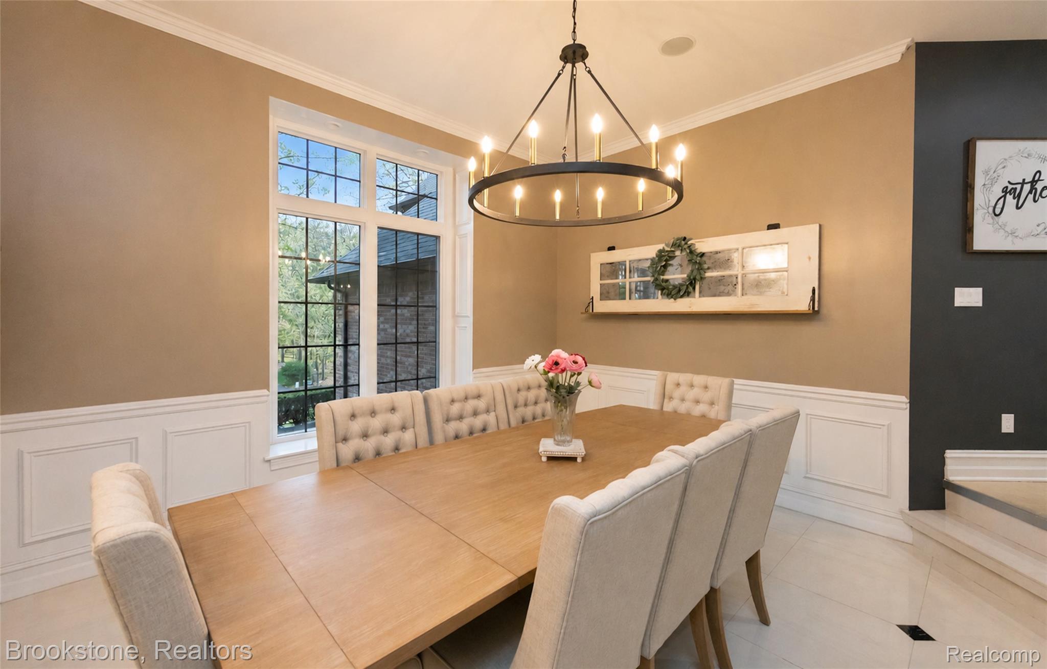 2157 CANTERWOOD