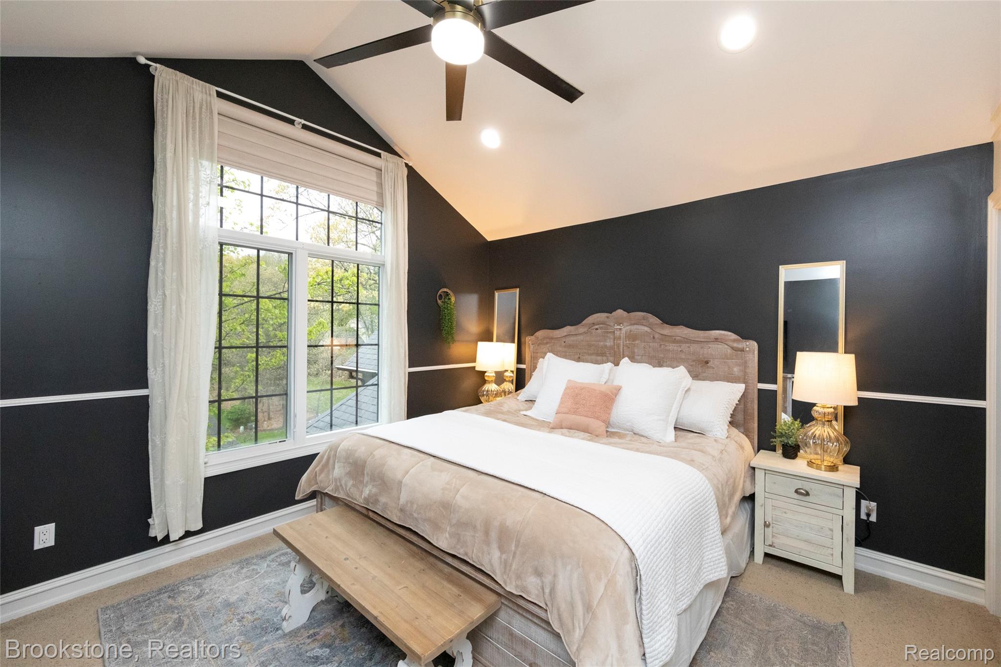 2157 CANTERWOOD
