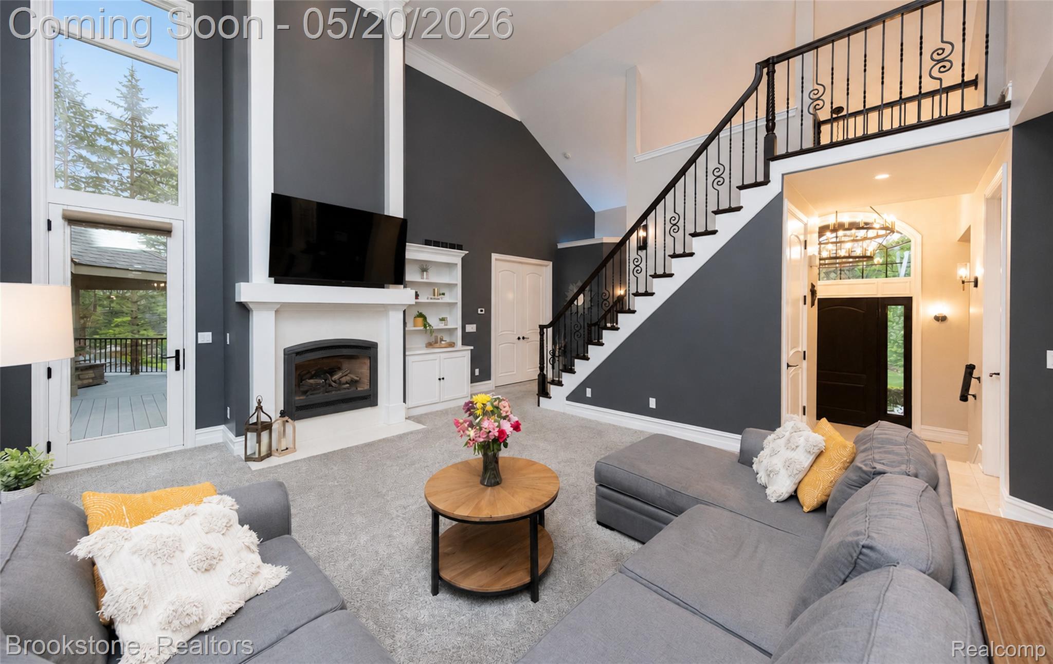 2157 CANTERWOOD