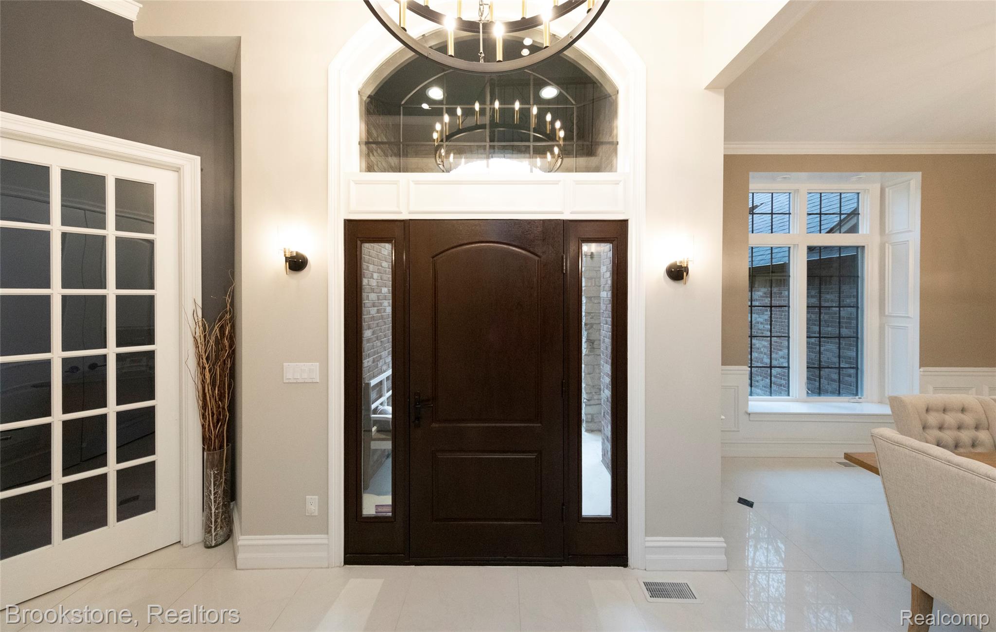 2157 CANTERWOOD