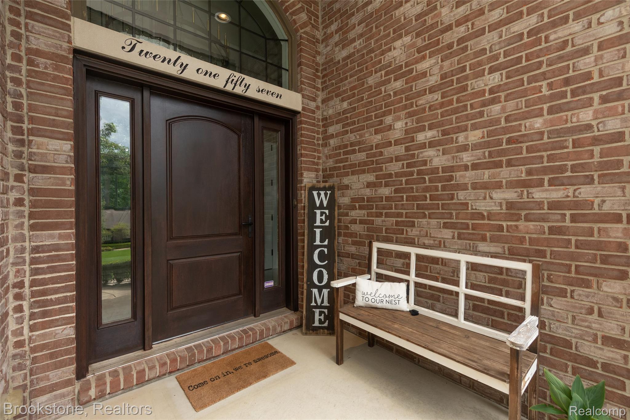 2157 CANTERWOOD