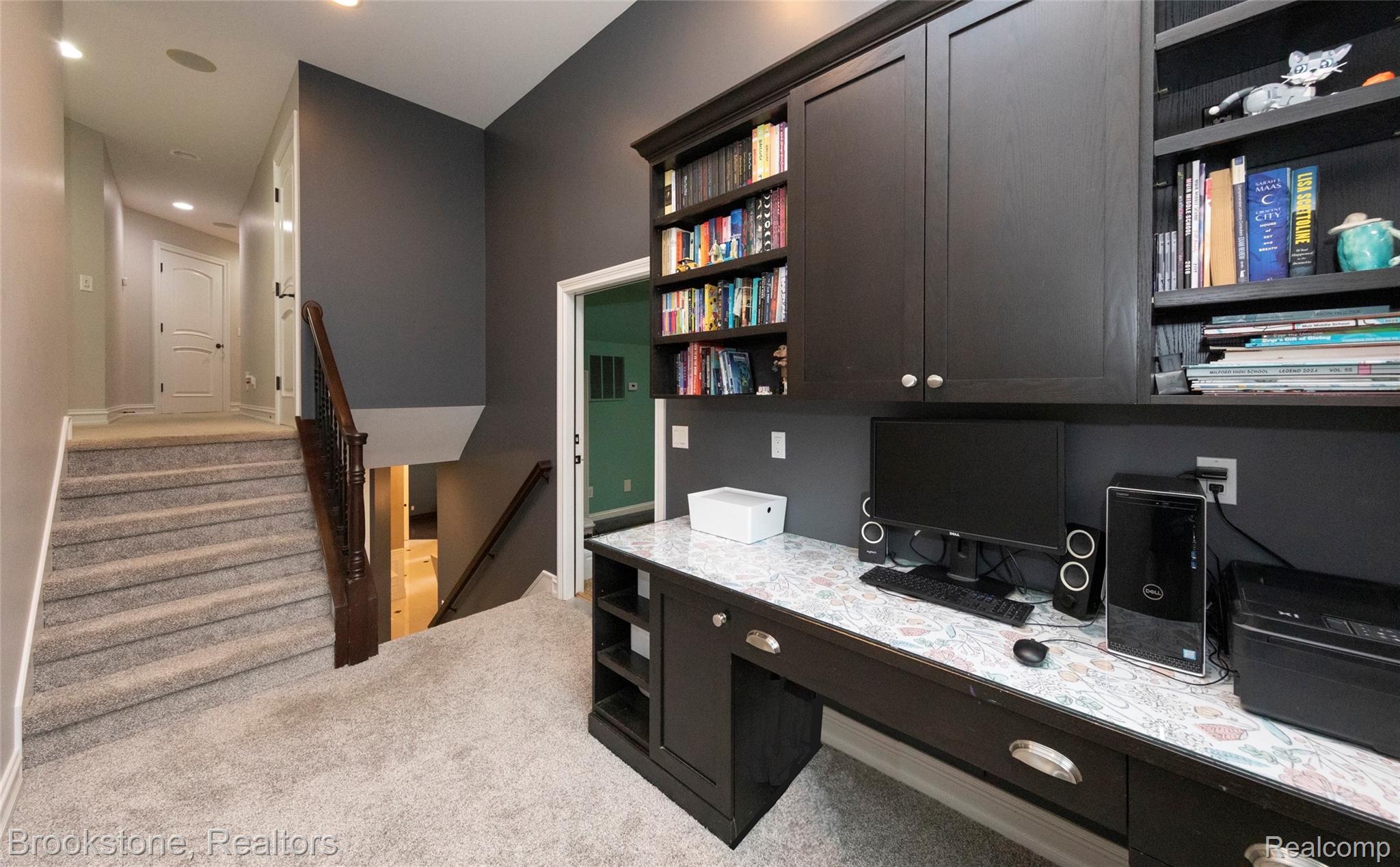 2157 CANTERWOOD