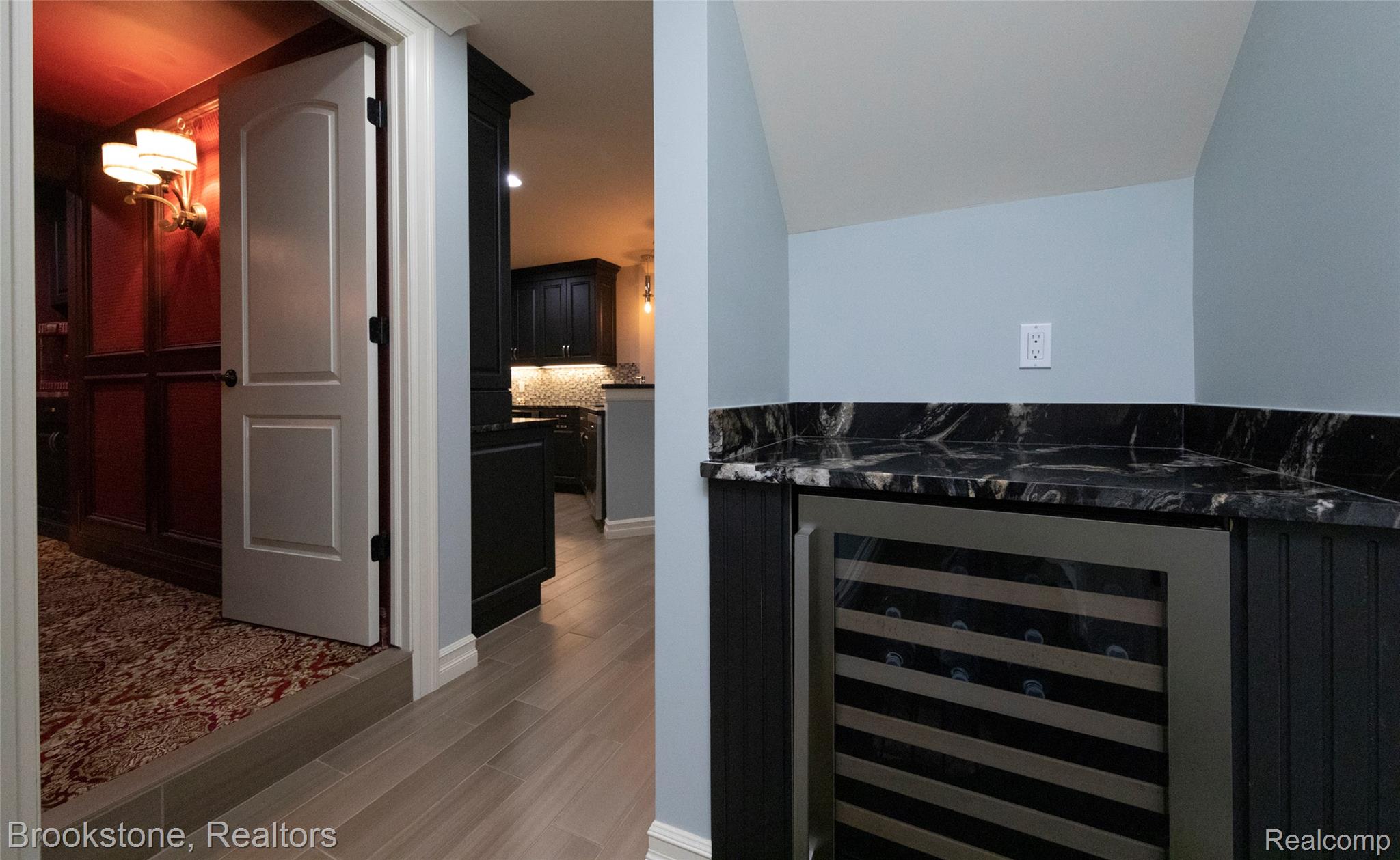 2157 CANTERWOOD