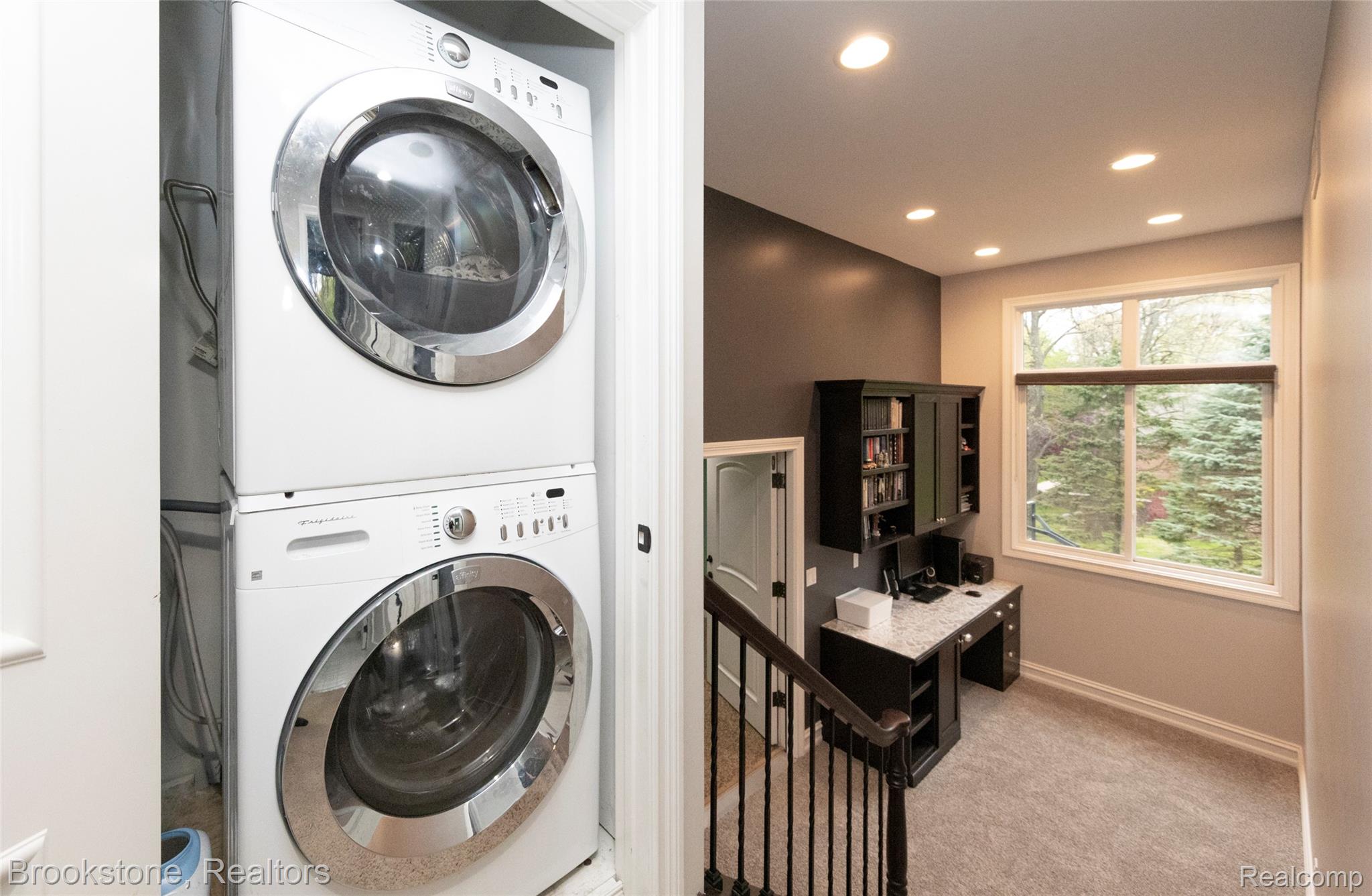 2157 CANTERWOOD