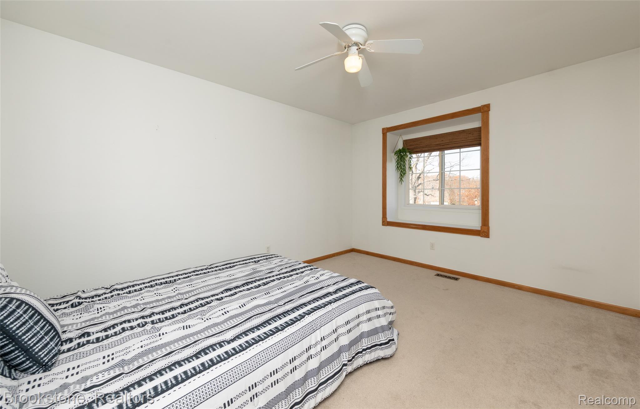 12567 BLUEBERRY Lane