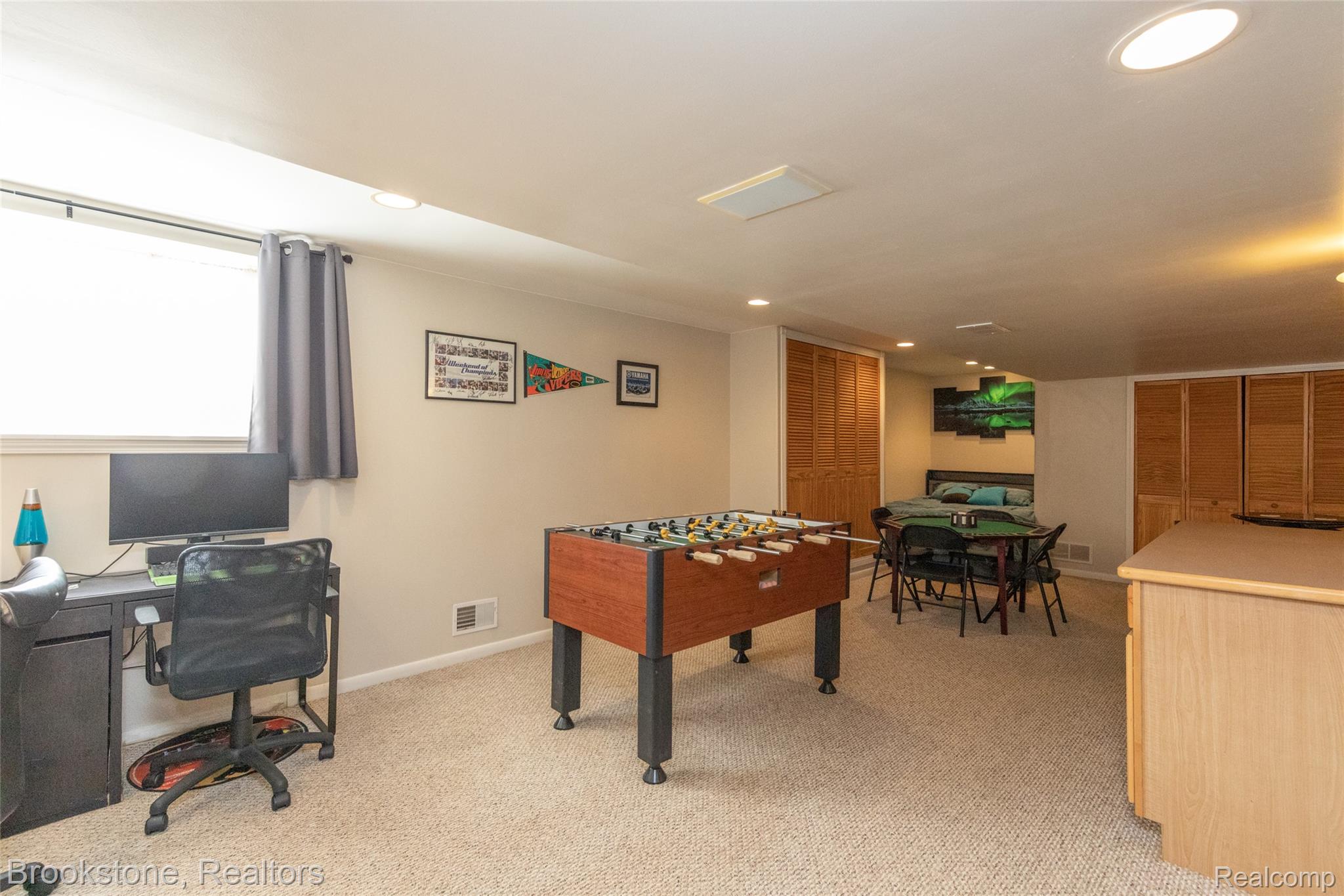 12567 BLUEBERRY Lane