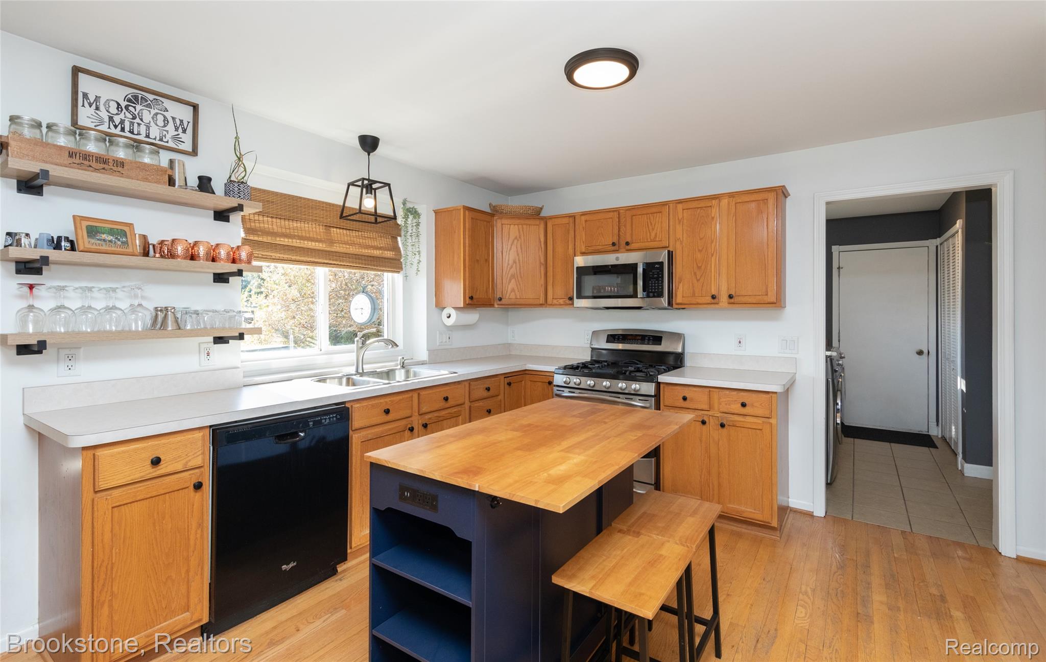 12567 BLUEBERRY Lane