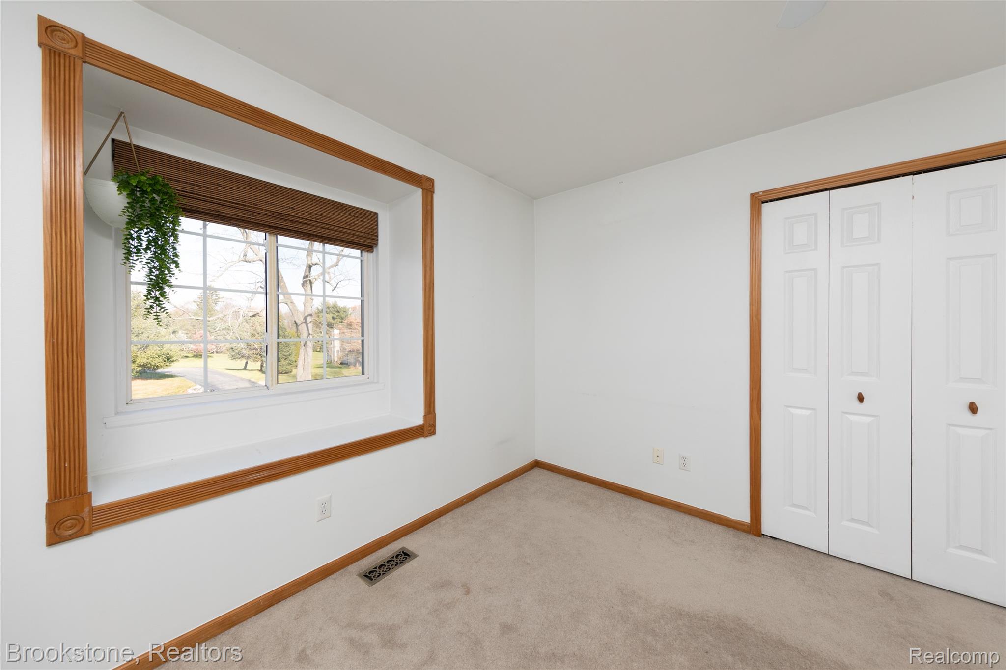 12567 BLUEBERRY Lane