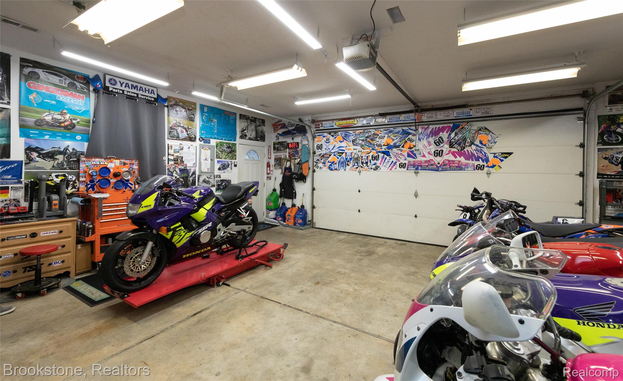 12567 BLUEBERRY Lane