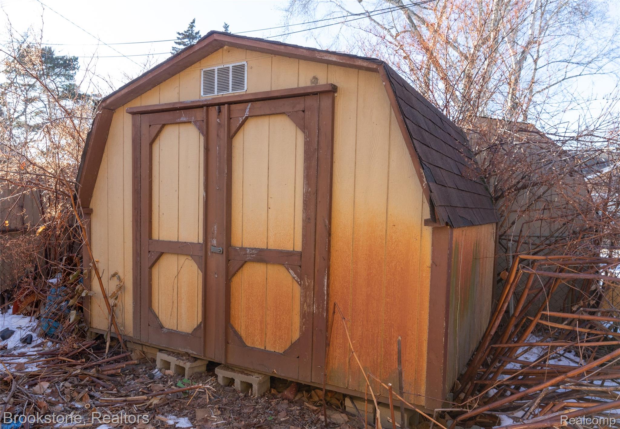 656 S S CASS LAKE Road