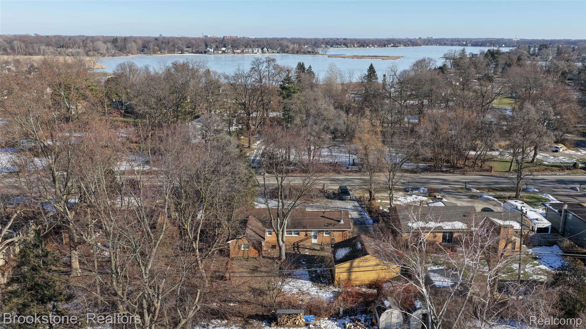 656 S S CASS LAKE Road