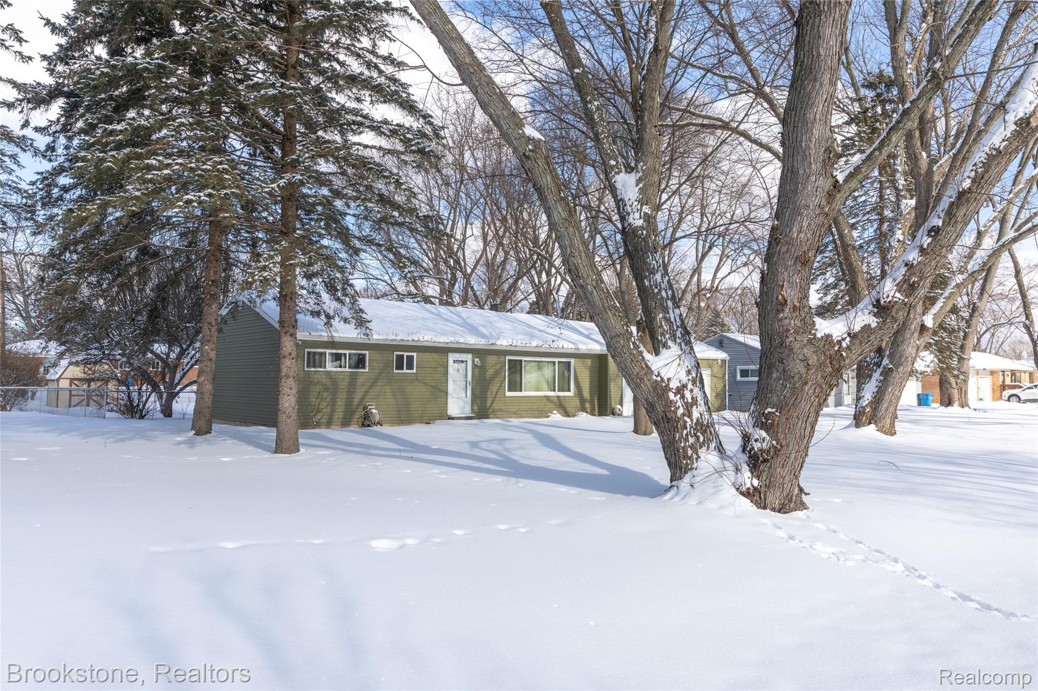 3474 FORT Drive