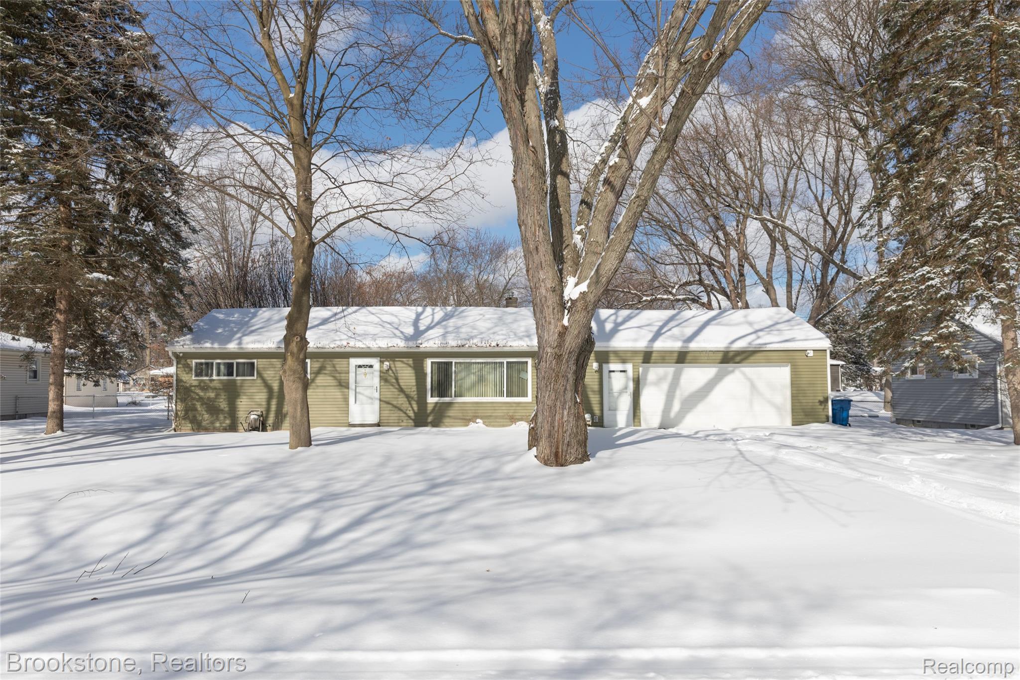 3474 FORT Drive