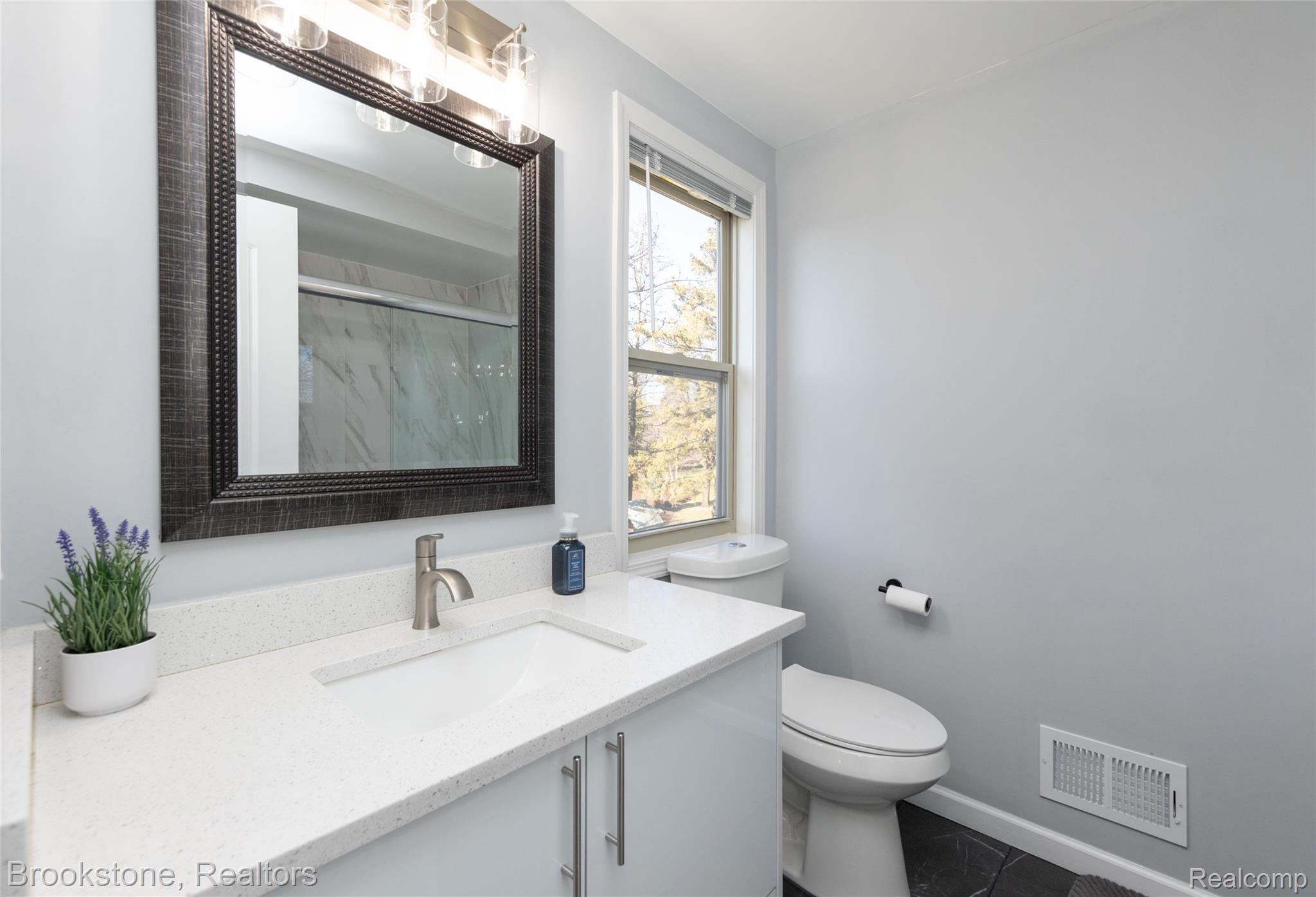 25235 CAROLLTON