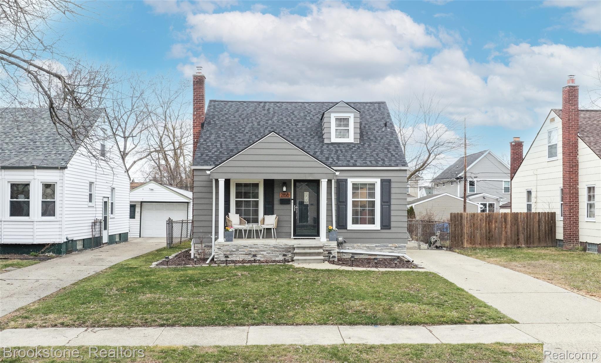 2156 Cambridge