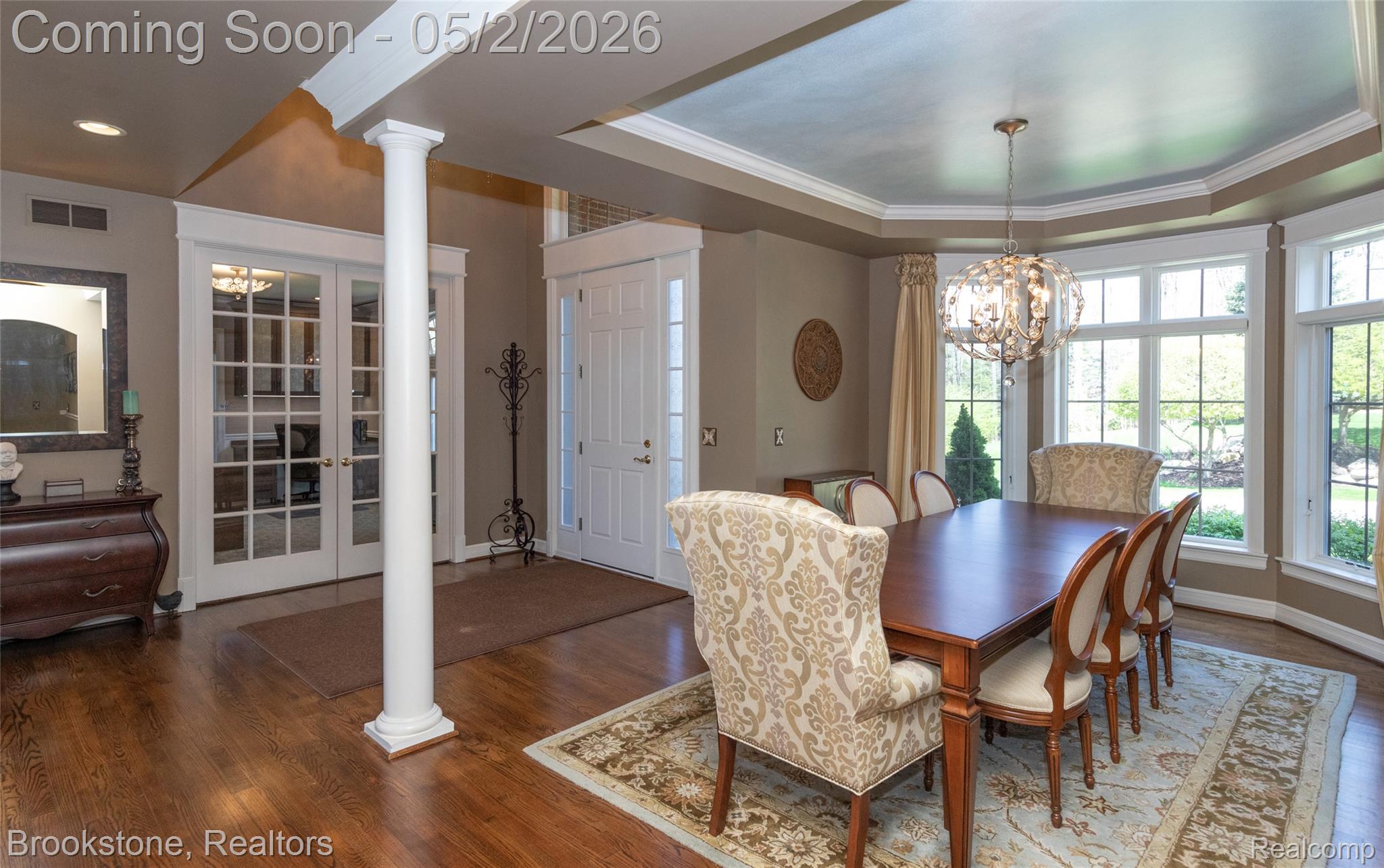 9811 KINGSTON POINTE