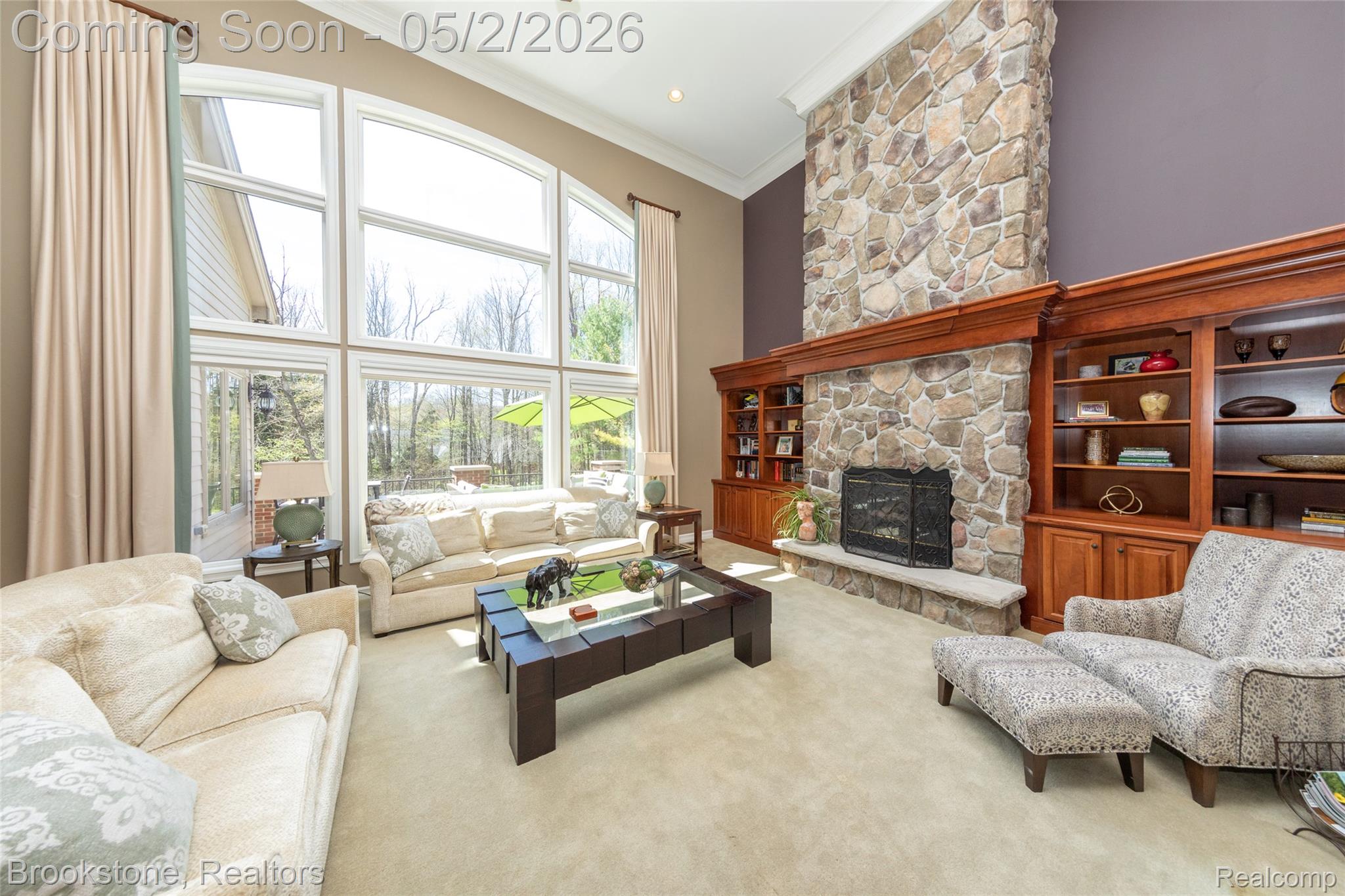9811 KINGSTON POINTE