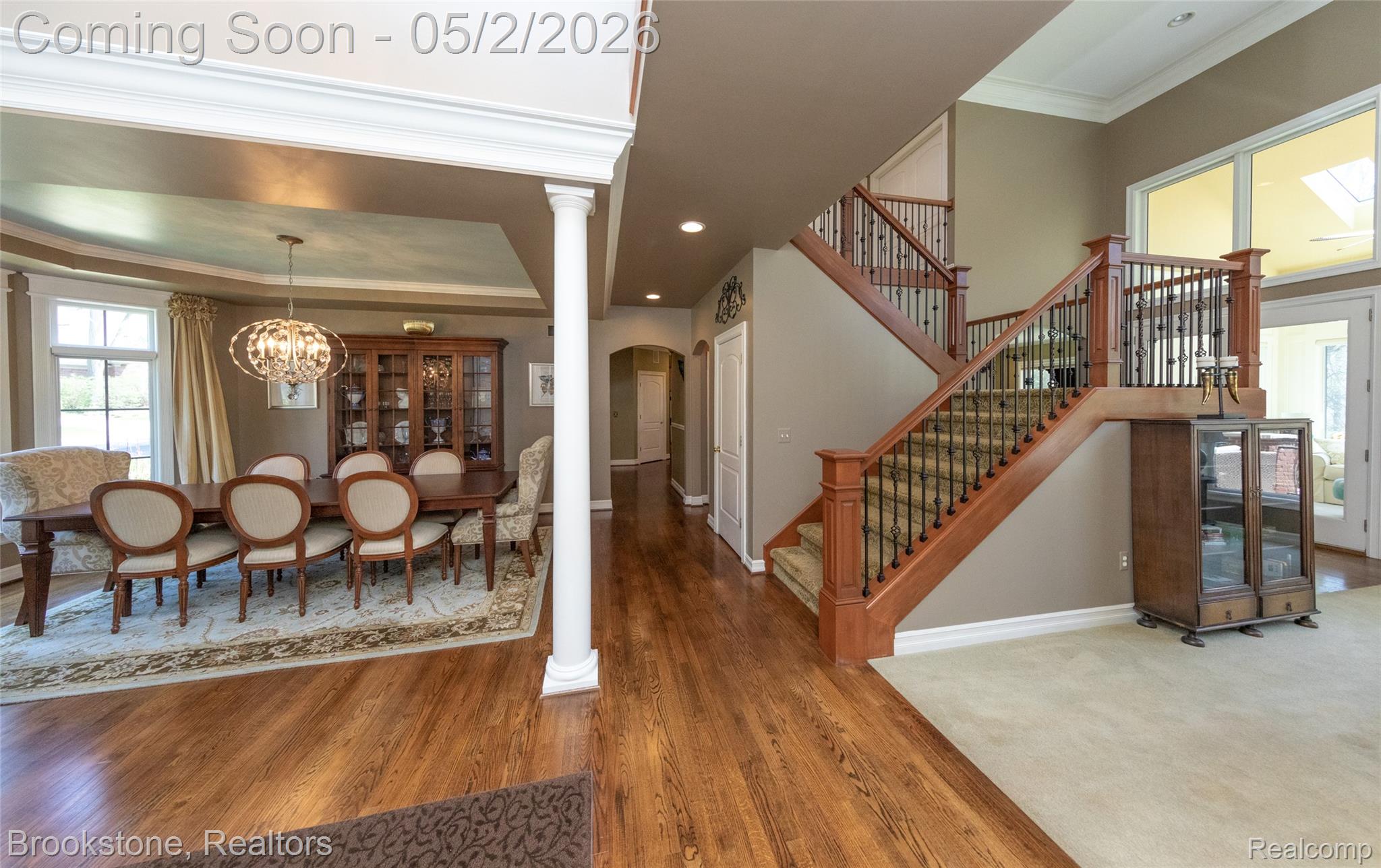 9811 KINGSTON POINTE