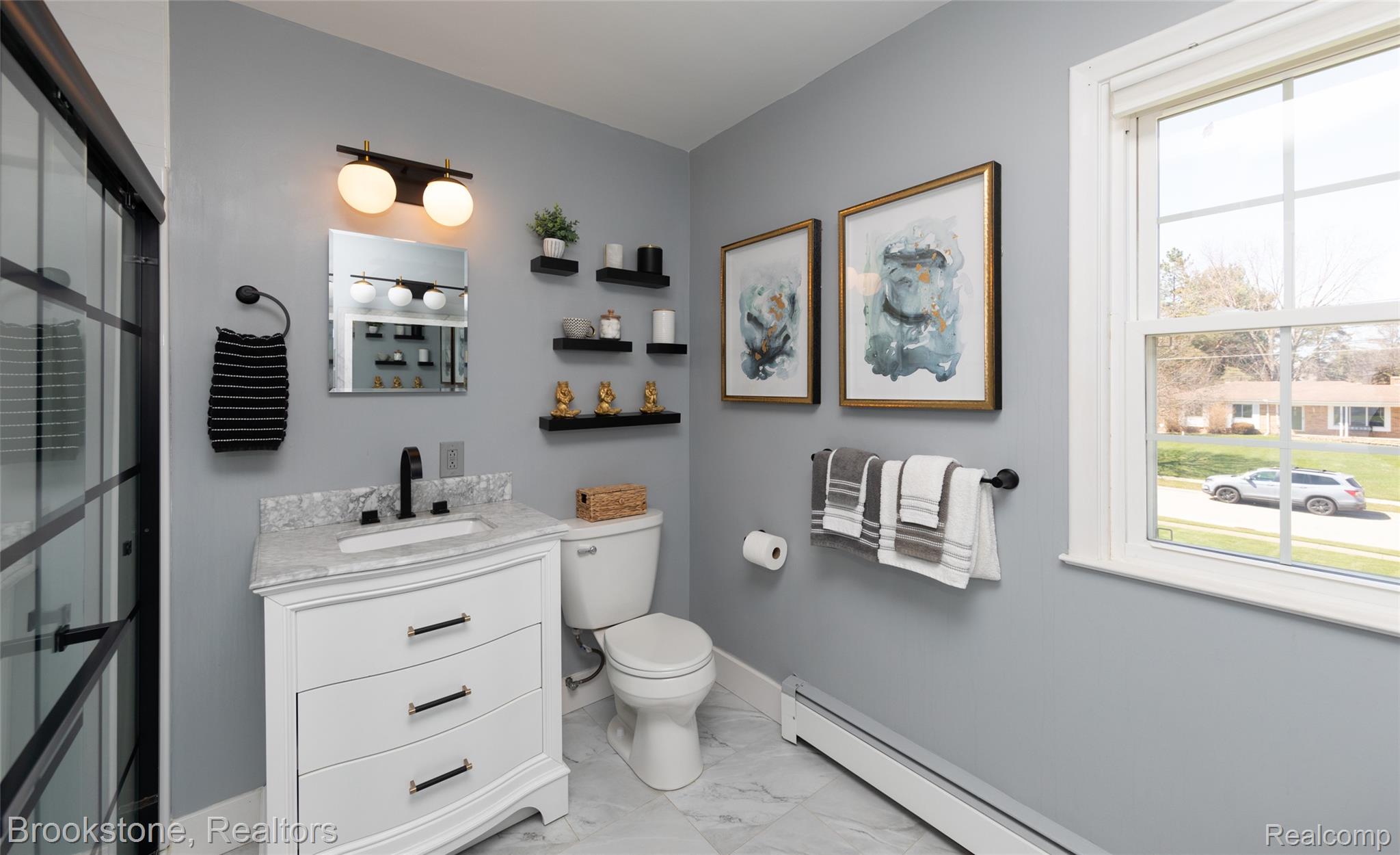 1322 MEADOW GREEN