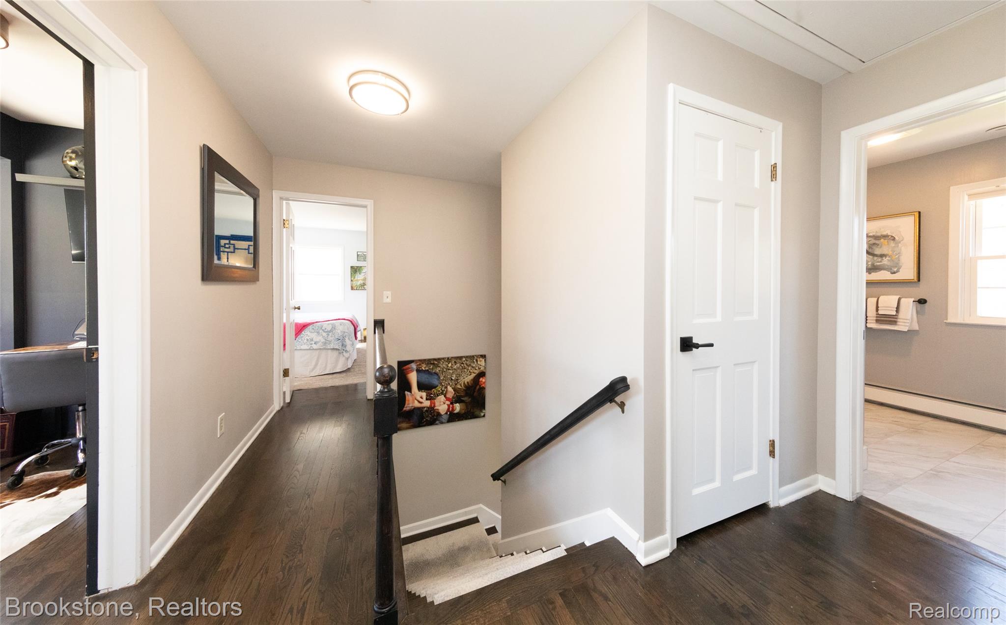 1322 MEADOW GREEN