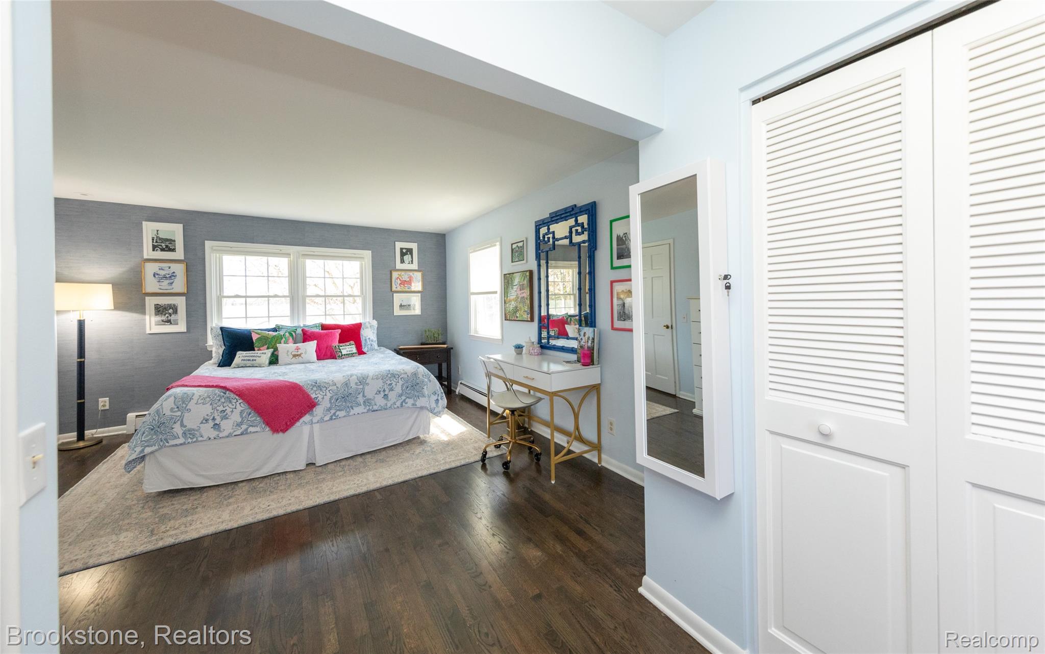 1322 MEADOW GREEN