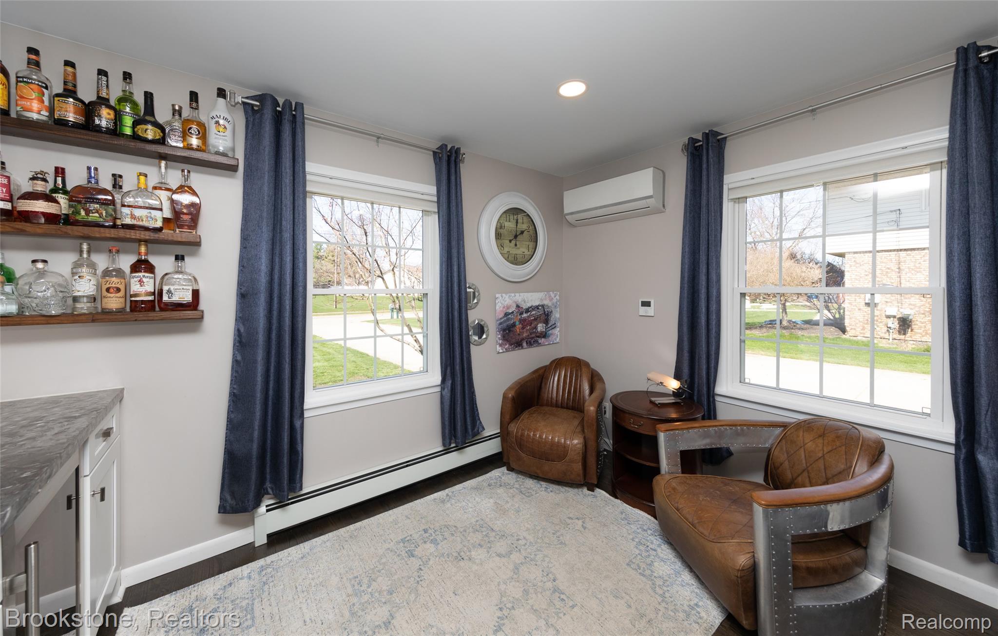 1322 MEADOW GREEN