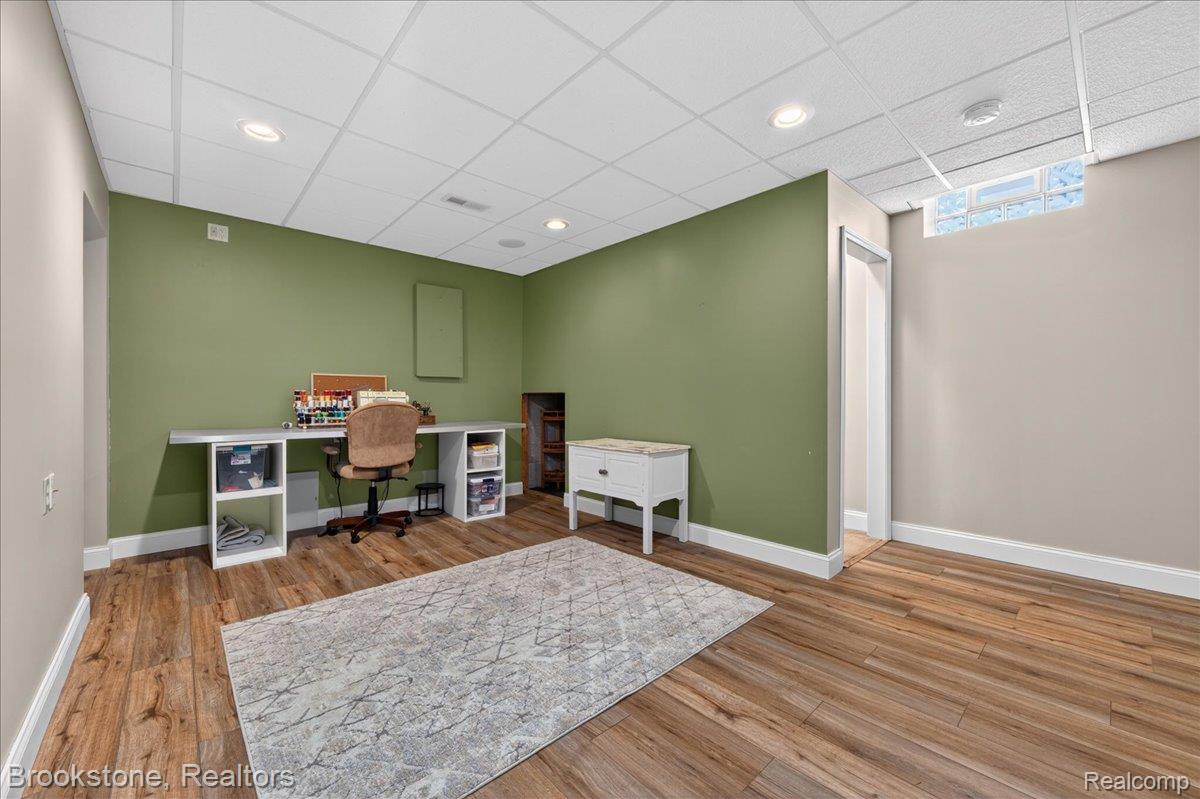 3426 KINGSWAY
