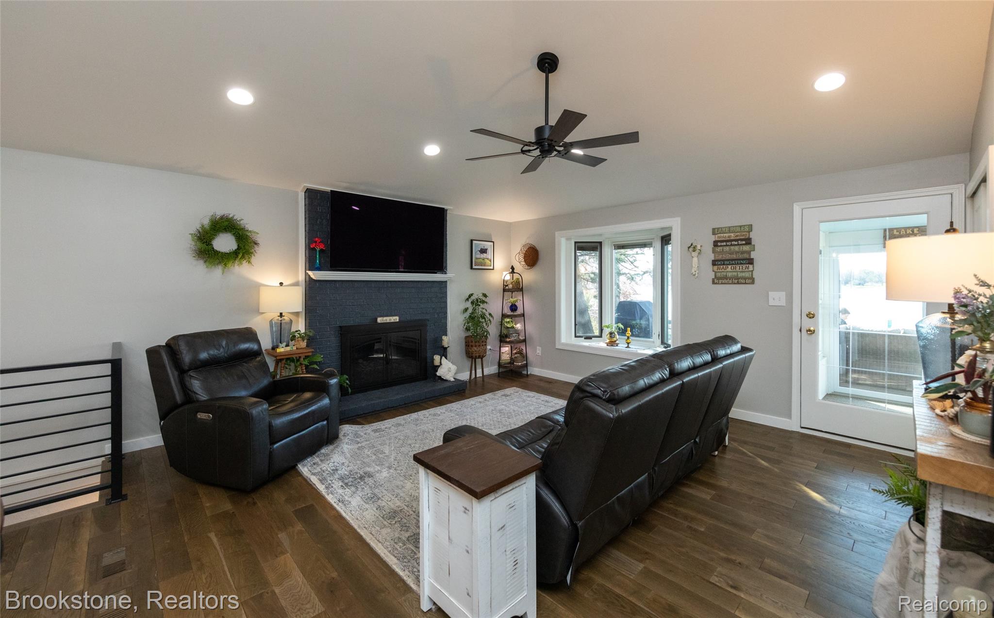 2773 MAPLE RIDGE
