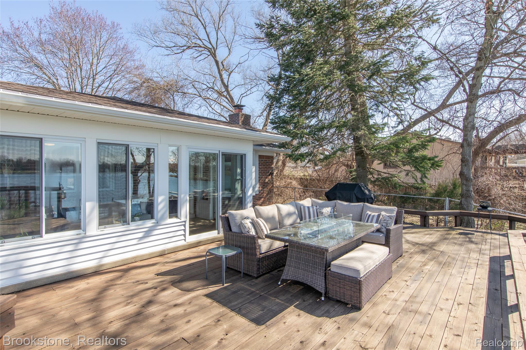 2773 MAPLE RIDGE
