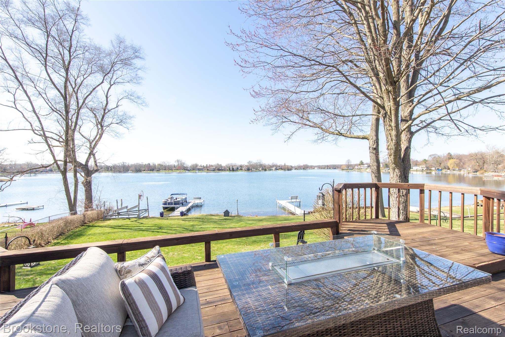 2773 MAPLE RIDGE