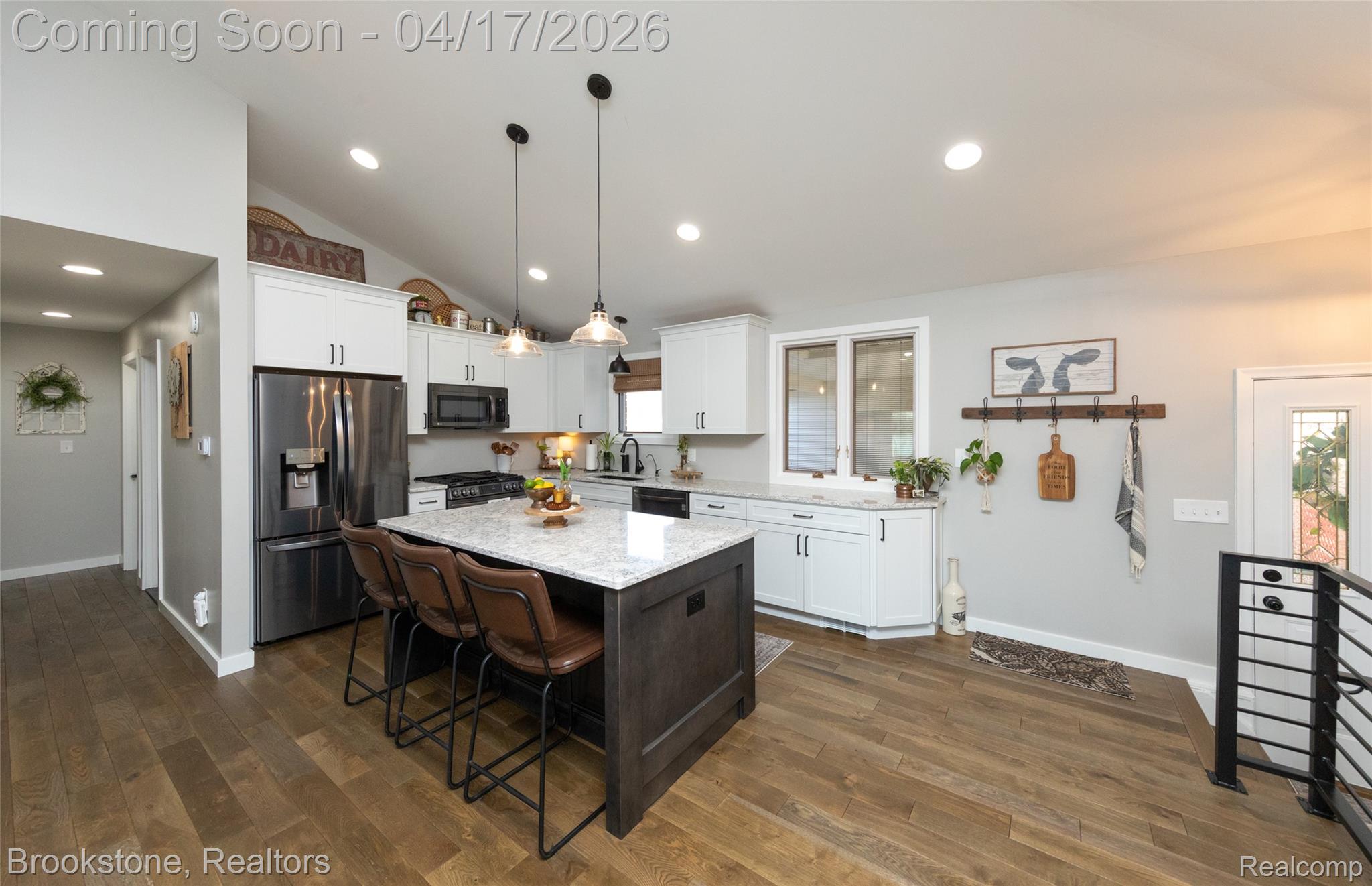 2773 MAPLE RIDGE